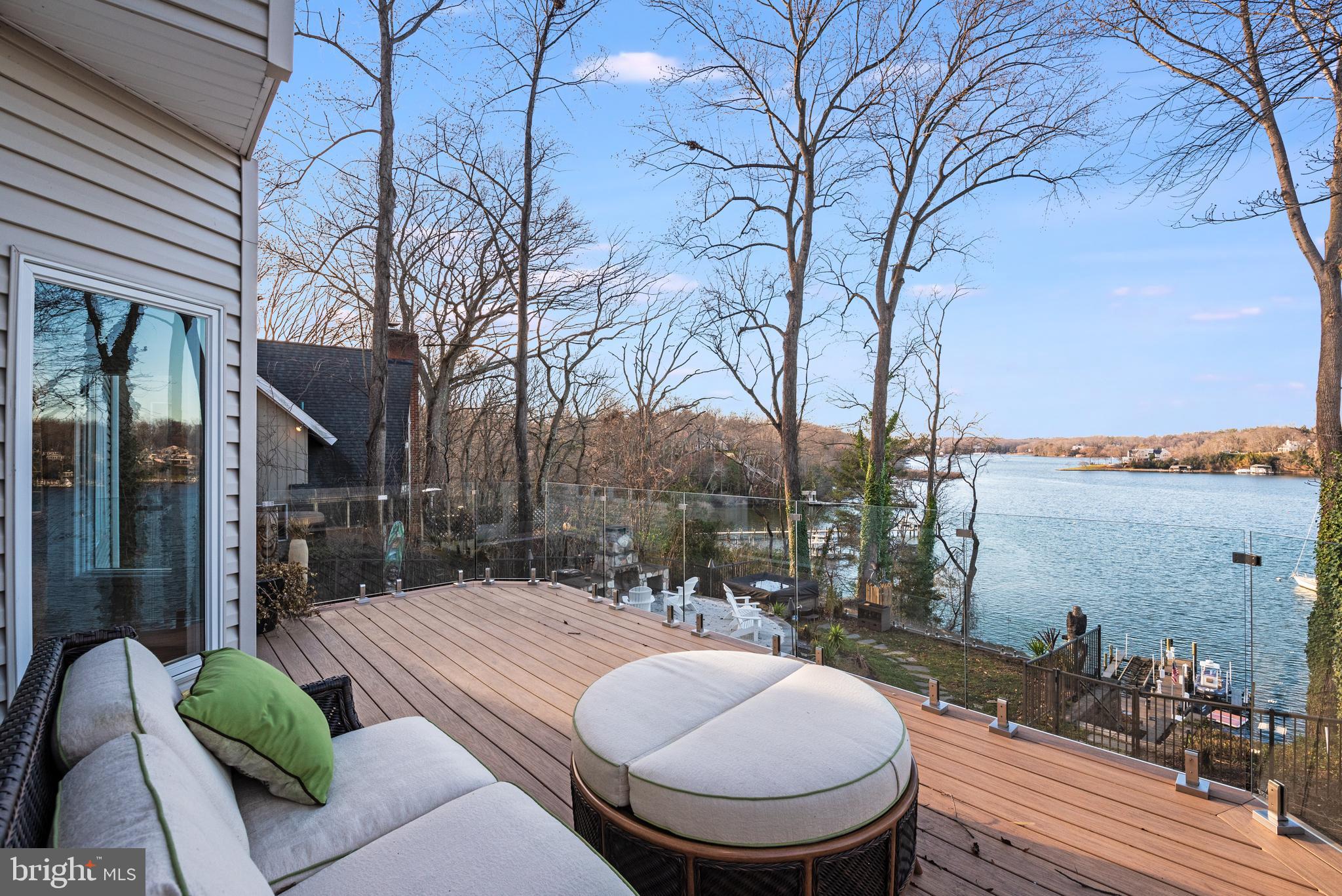 SUNRISE BEACH - Residential