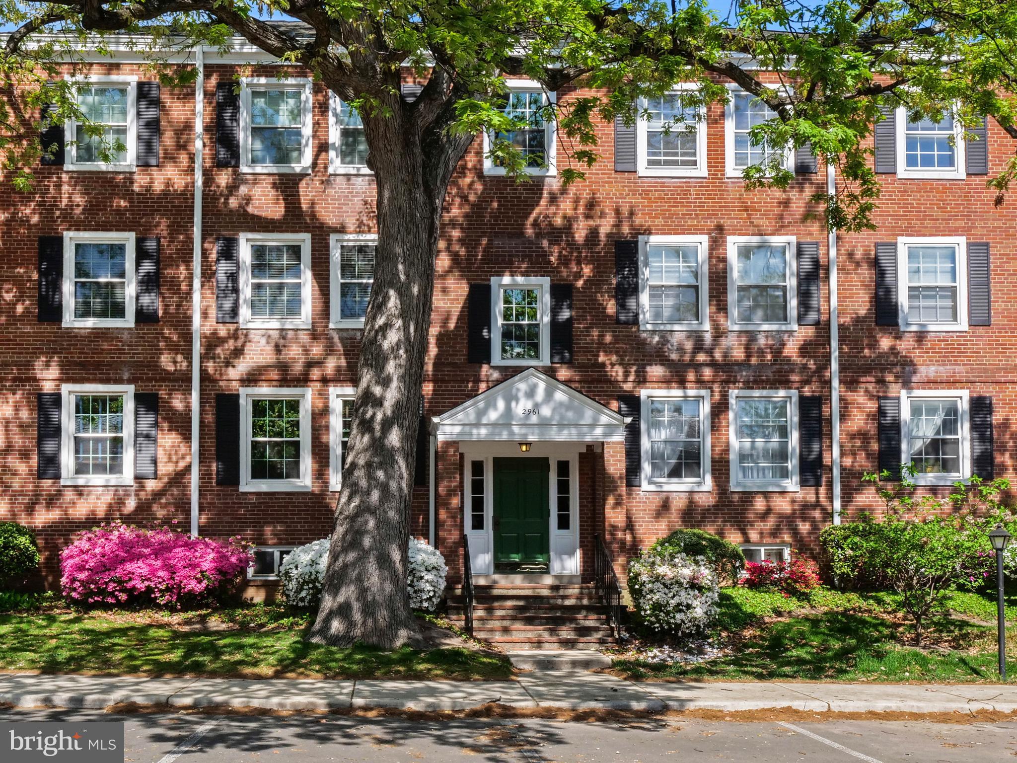 FAIRLINGTON VILLAGES - Residential