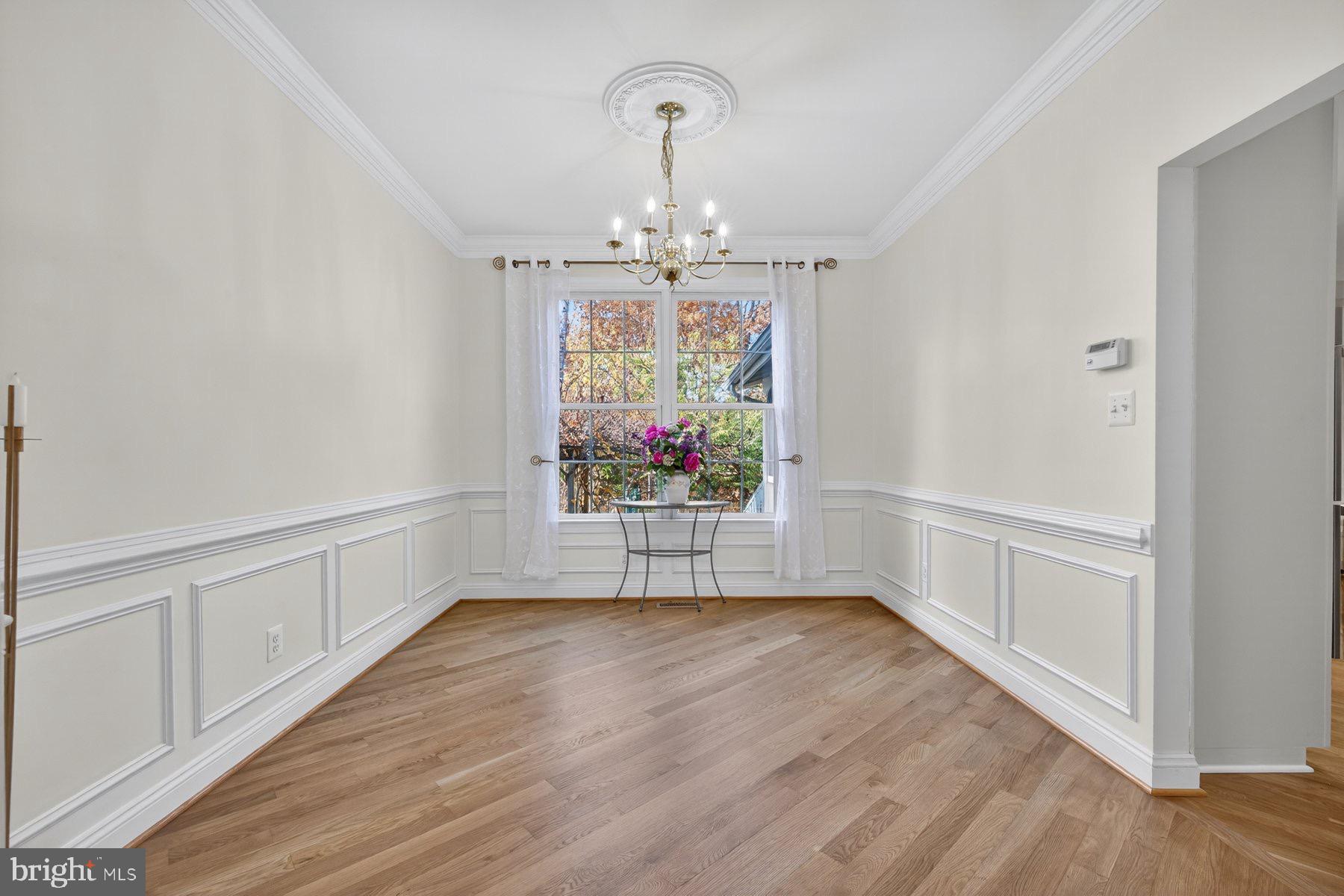 LANSDOWNE ON THE POTOMAC - Residential