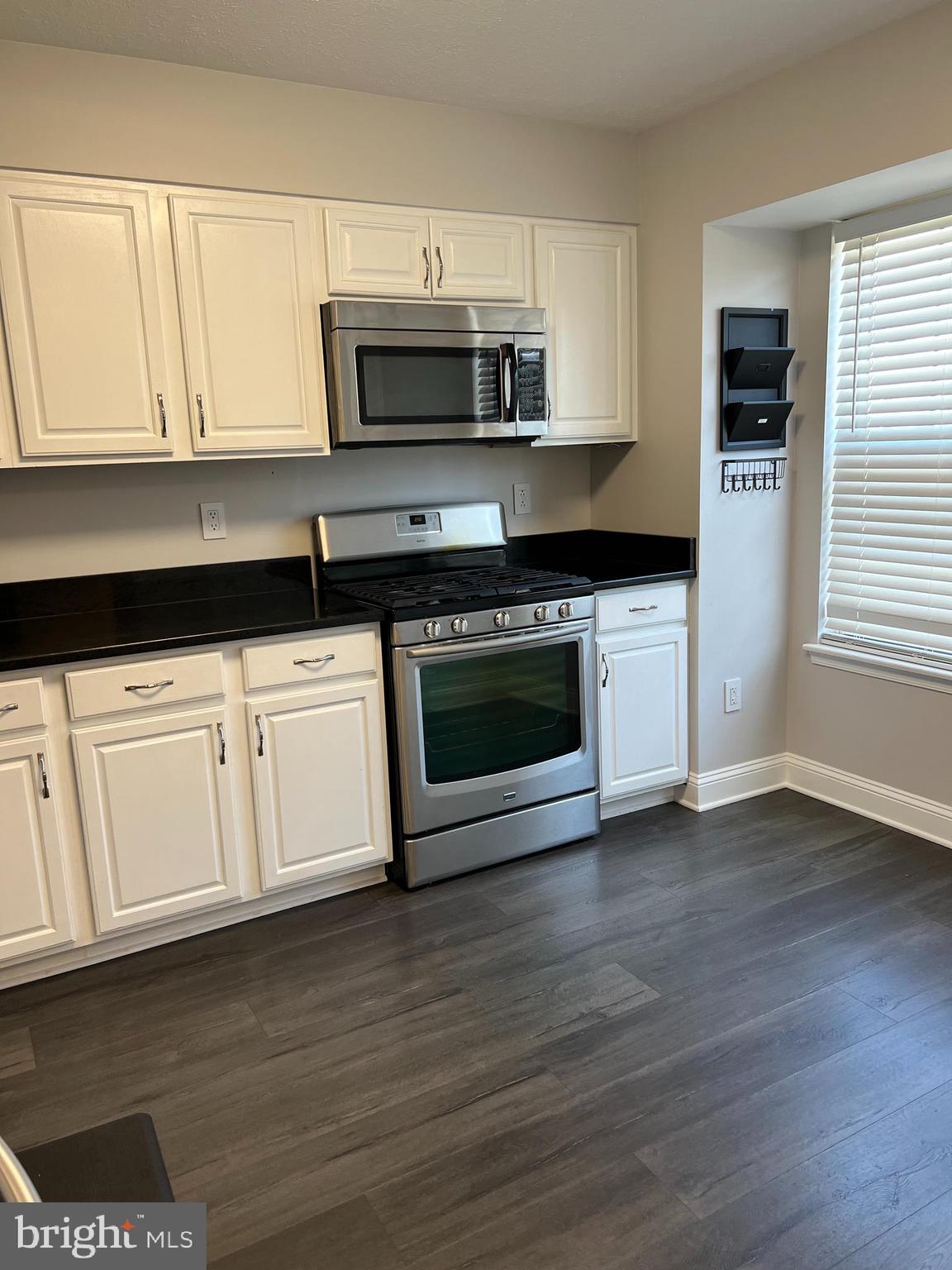 NEW MARKET WEST - Residential Lease