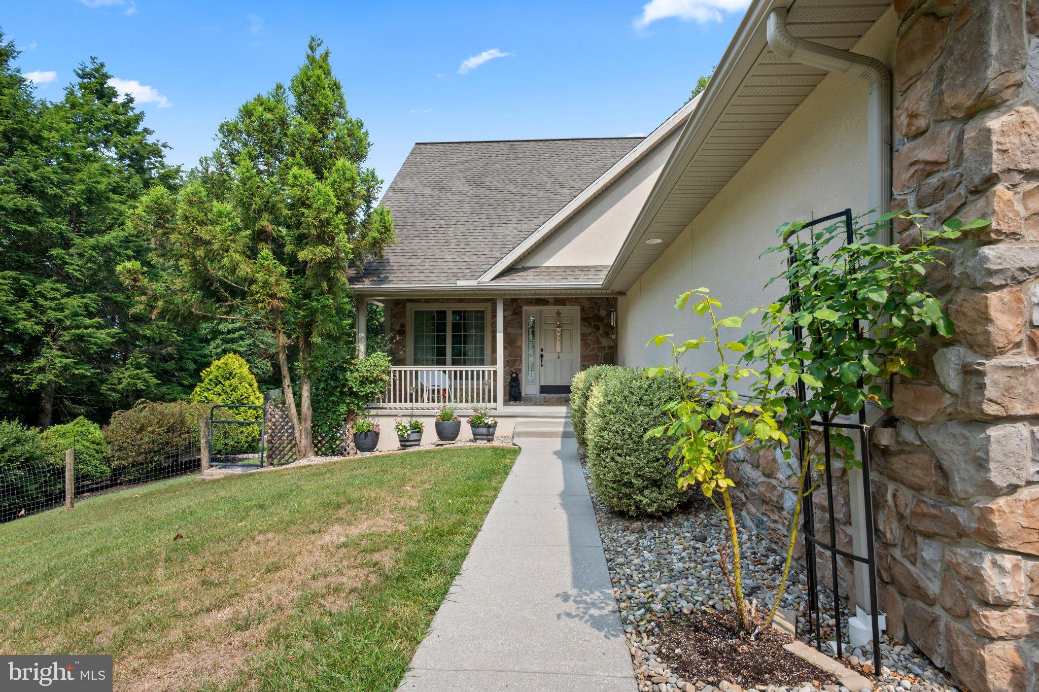 67 LOUCK ROAD