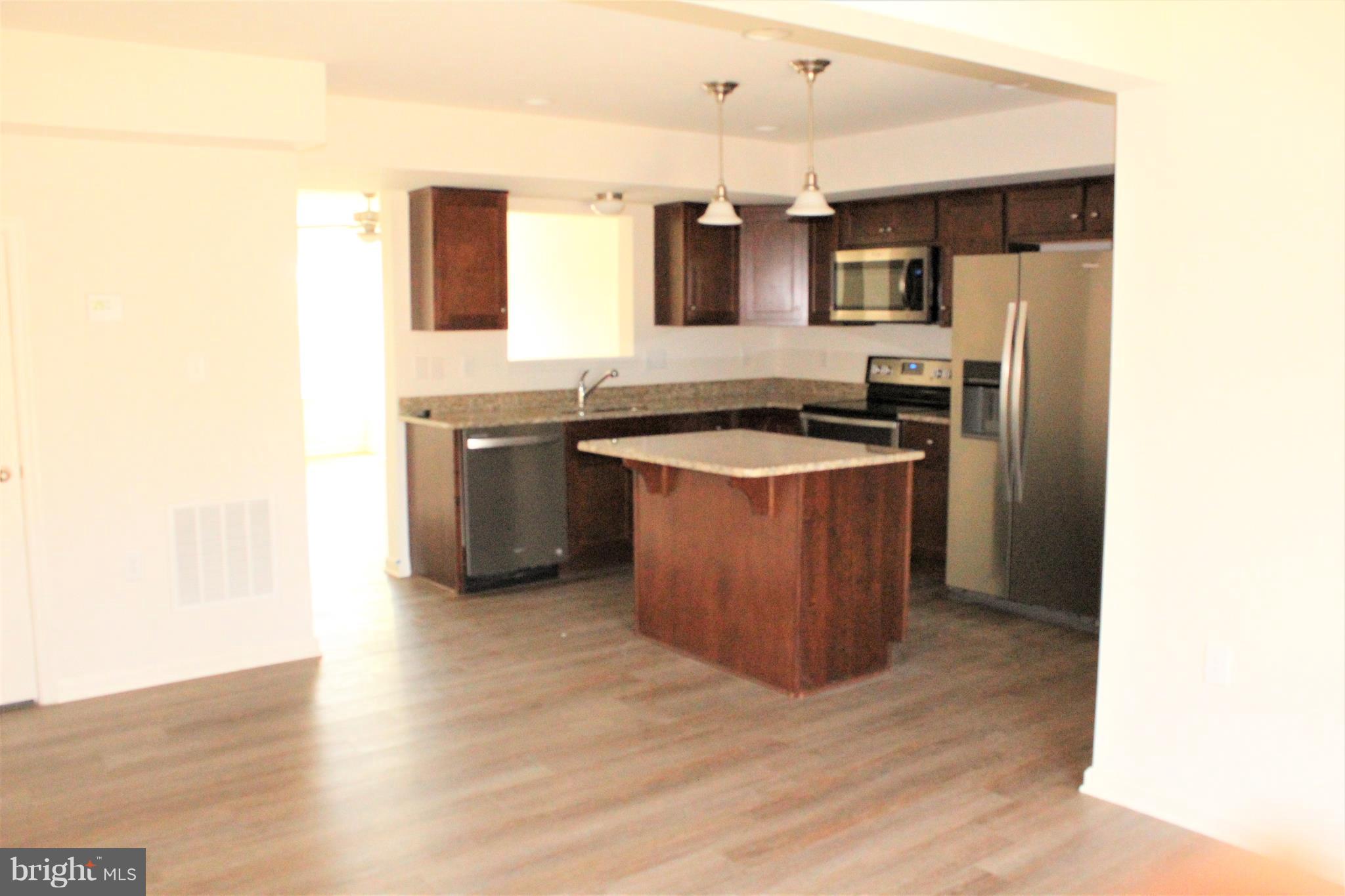 BRIAR RUN - Residential