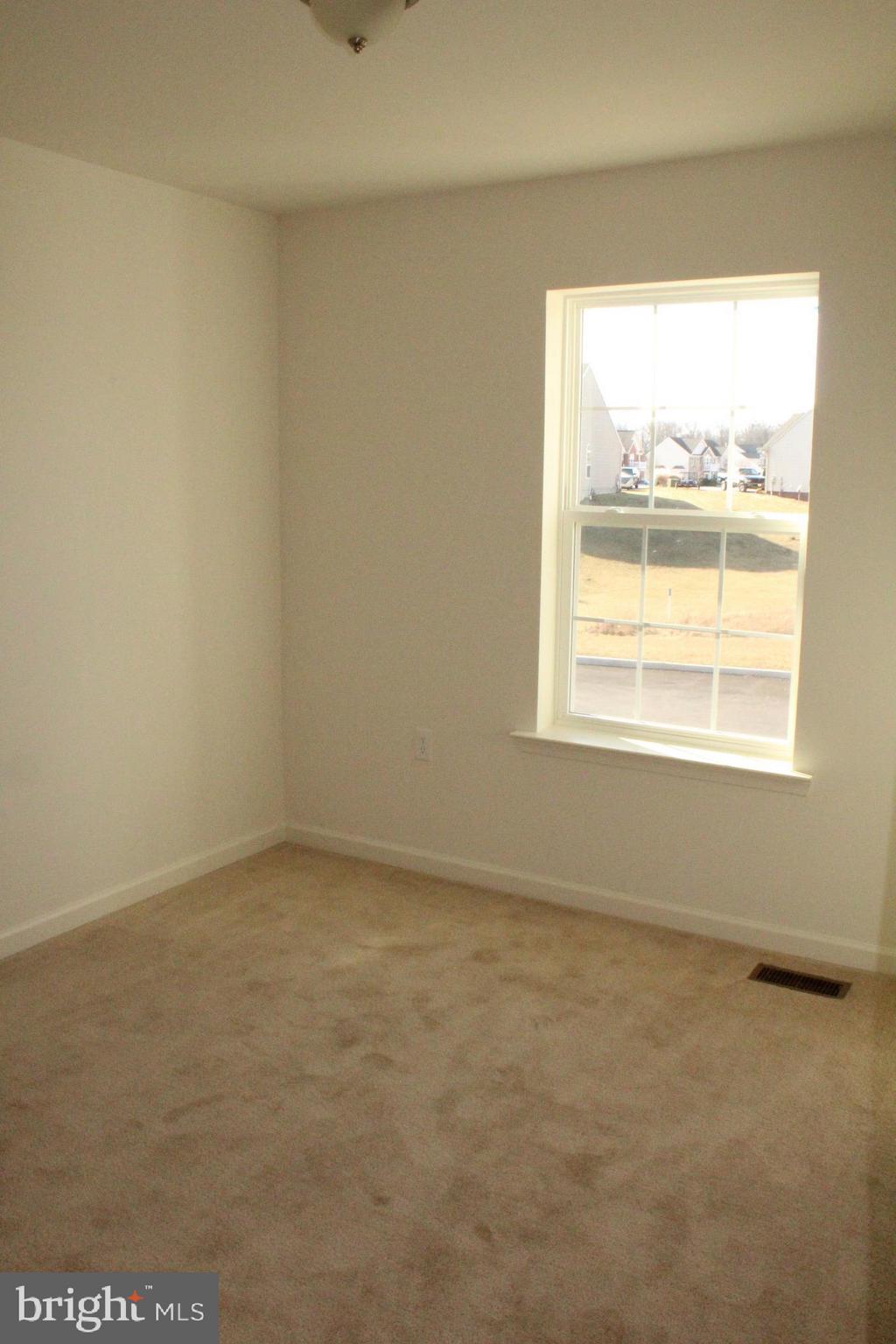 BRIAR RUN - Residential