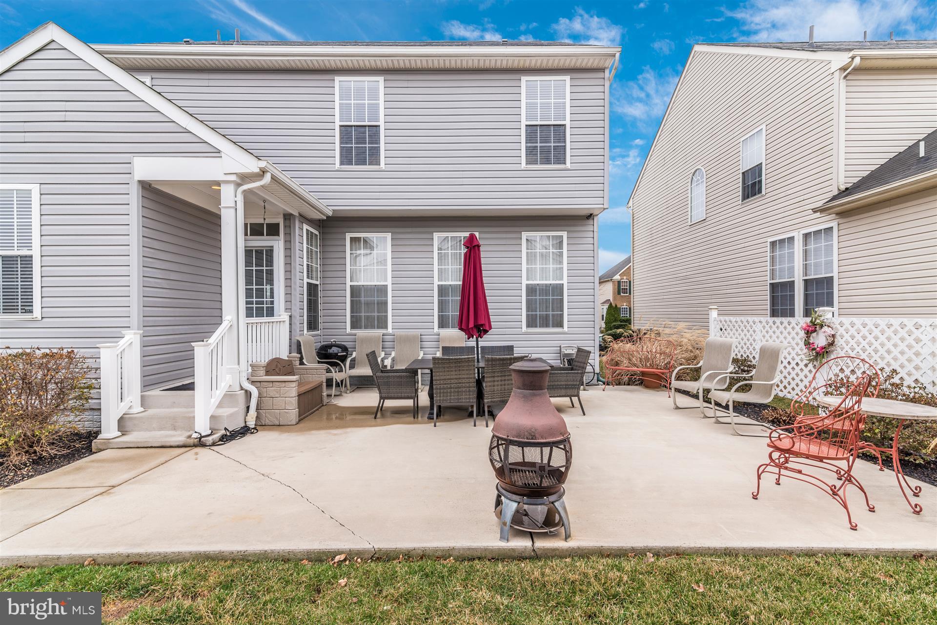 LAKELAND PLACE - Residential