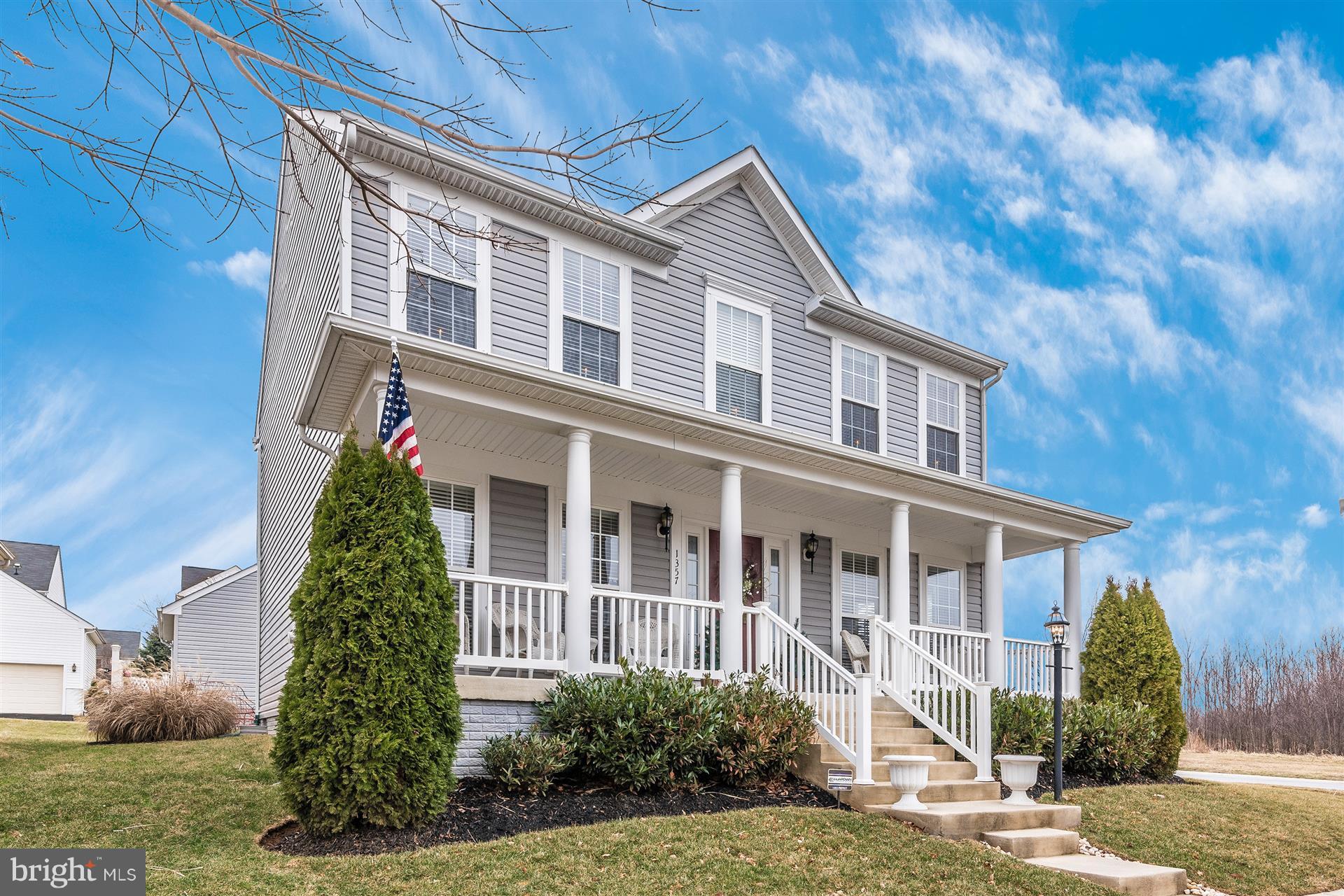 LAKELAND PLACE - Residential