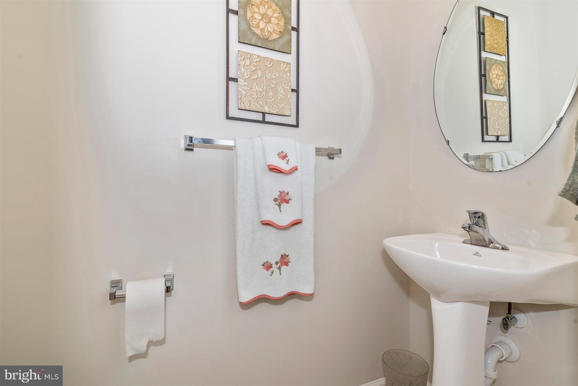 LAKELAND PLACE - Residential