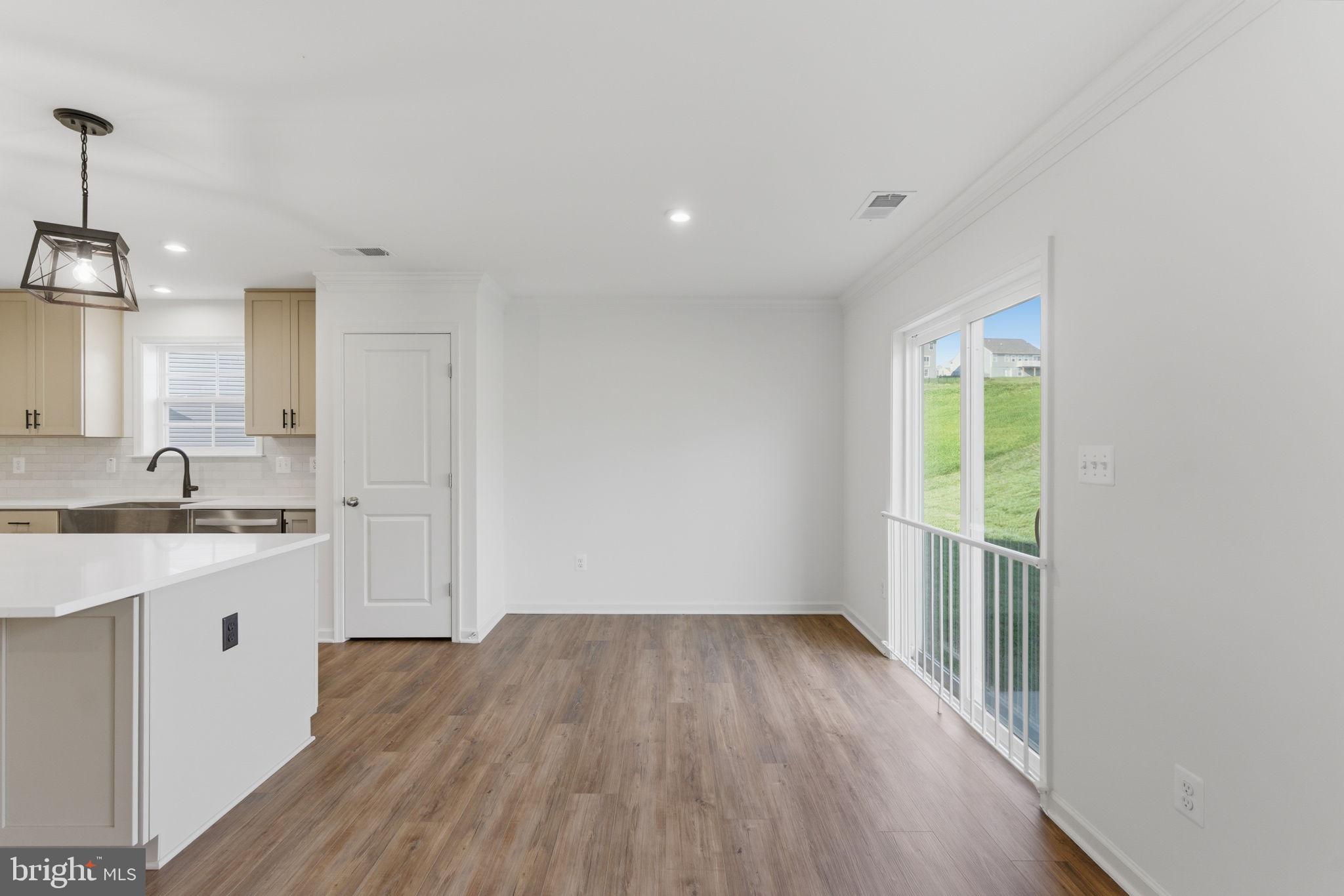 PRINLAND HEIGHTS - Residential