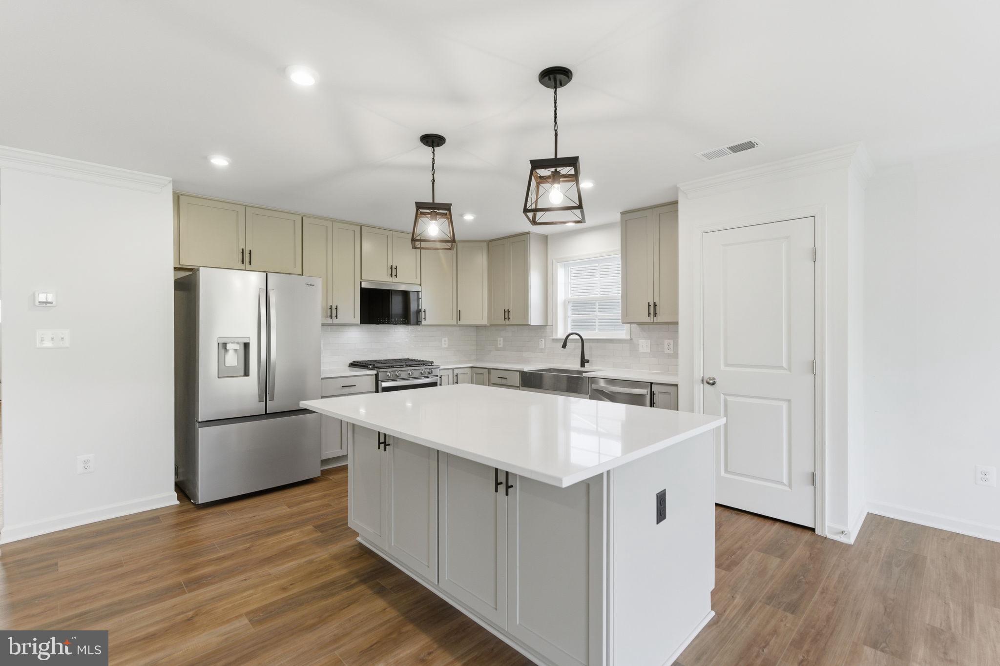 PRINLAND HEIGHTS - Residential