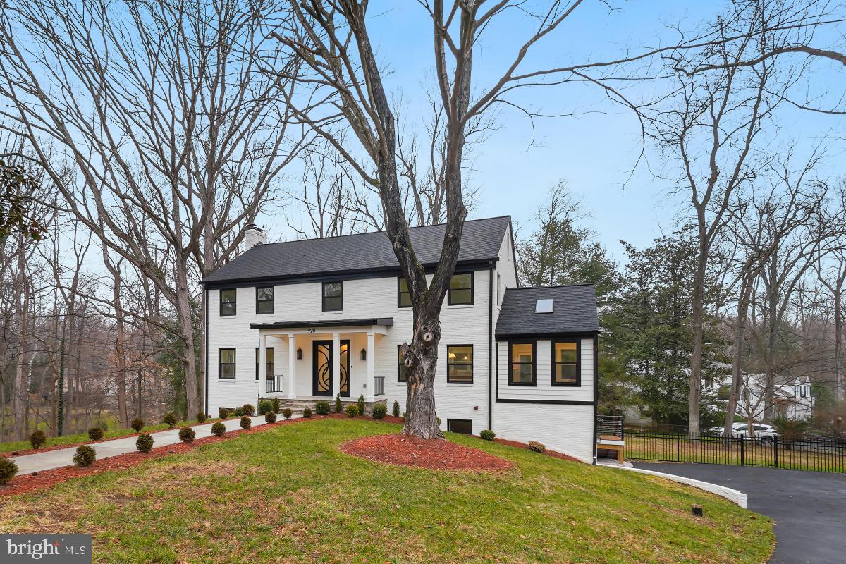 POTOMAC OUTSIDE - Residential