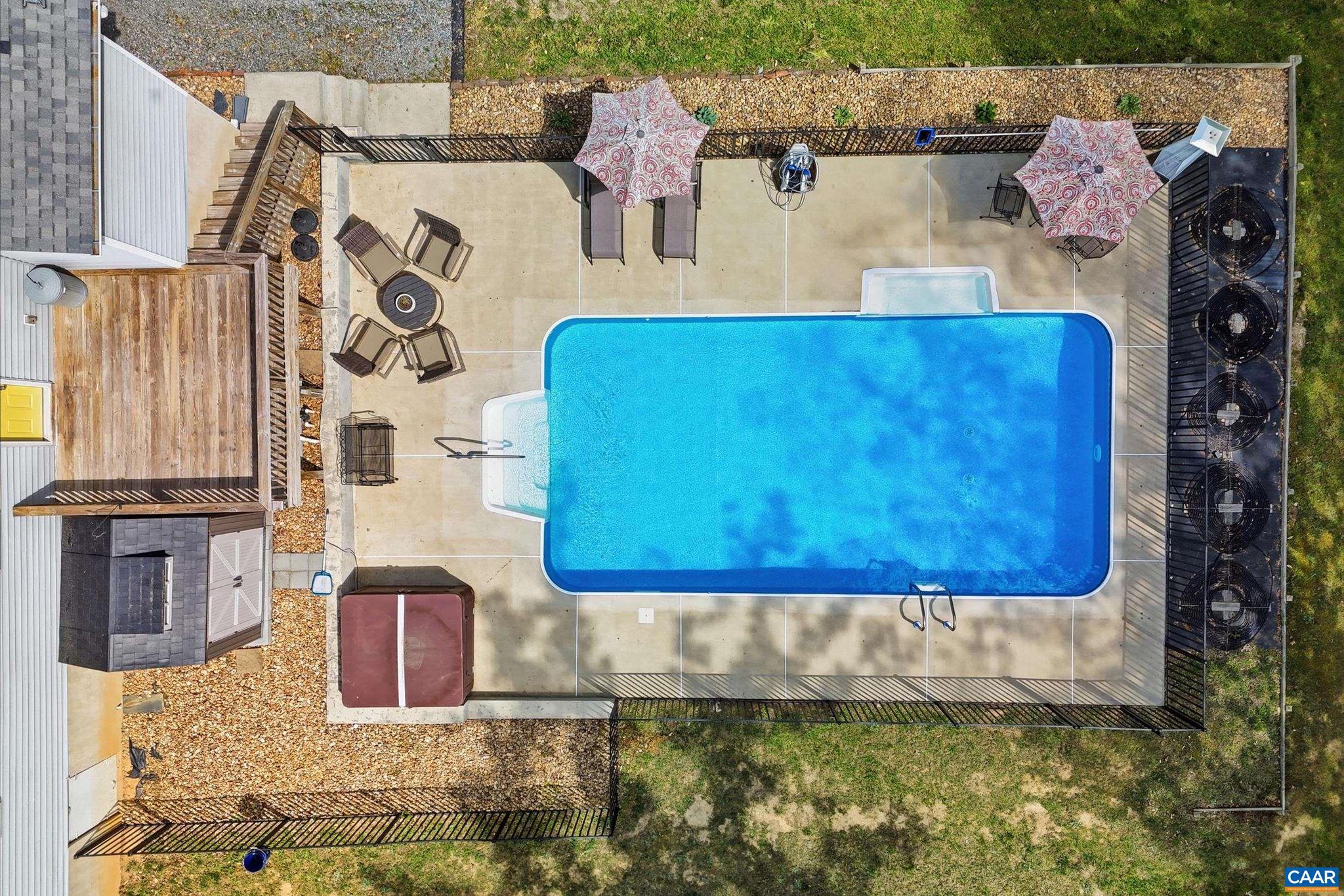 HOLLY GROVE - Residential