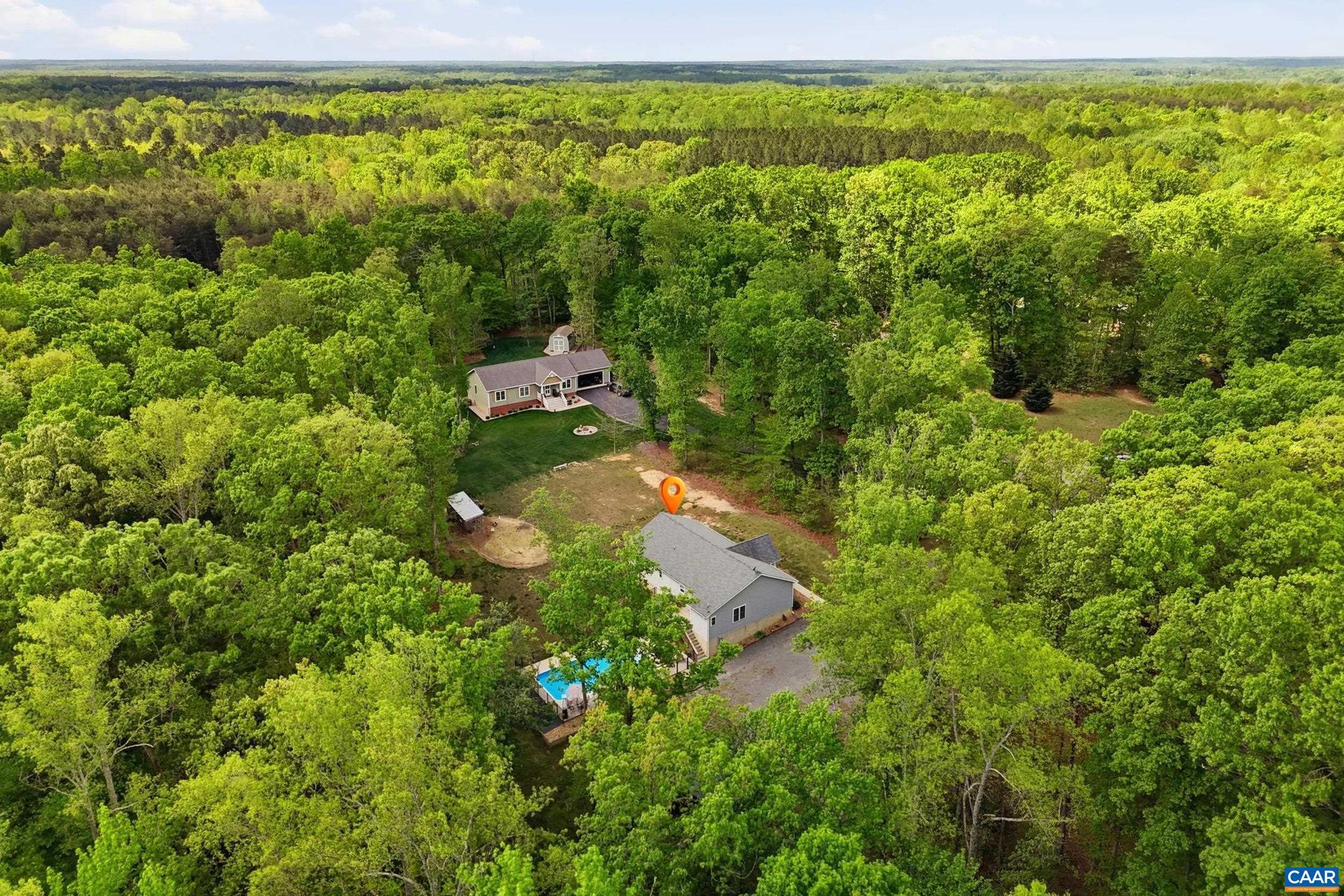 HOLLY GROVE - Residential