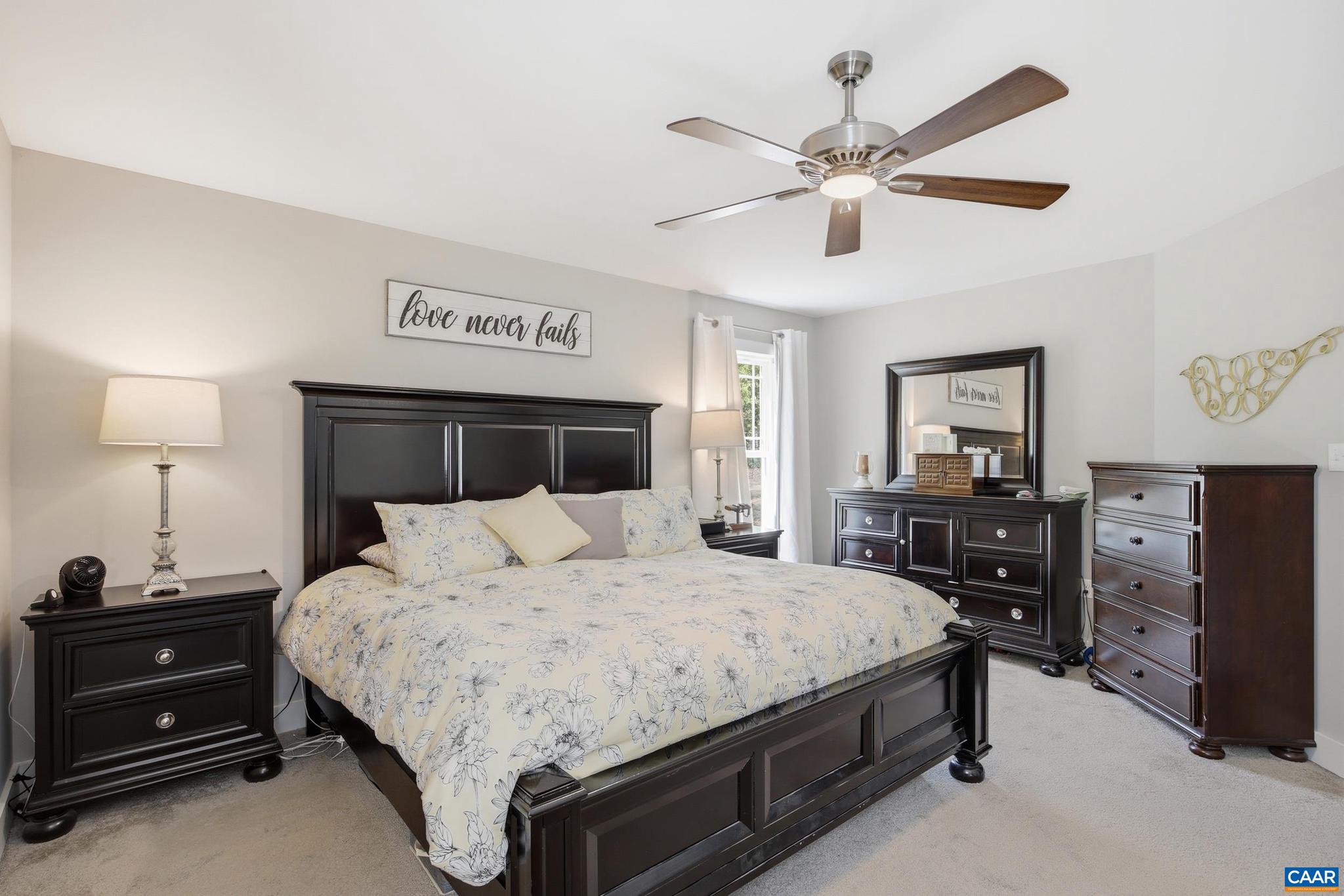 HOLLY GROVE - Residential