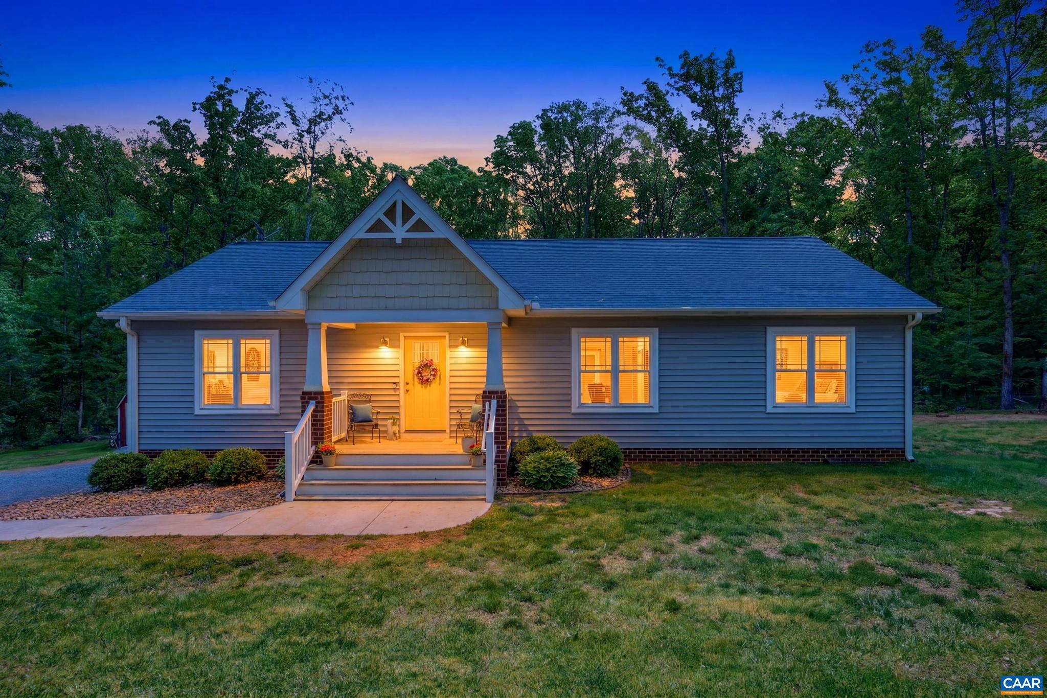 HOLLY GROVE - Residential