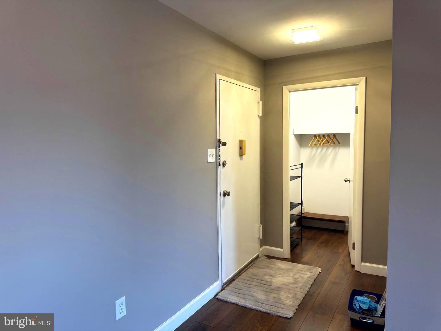 PINEWAY TOWERS - Residential Lease