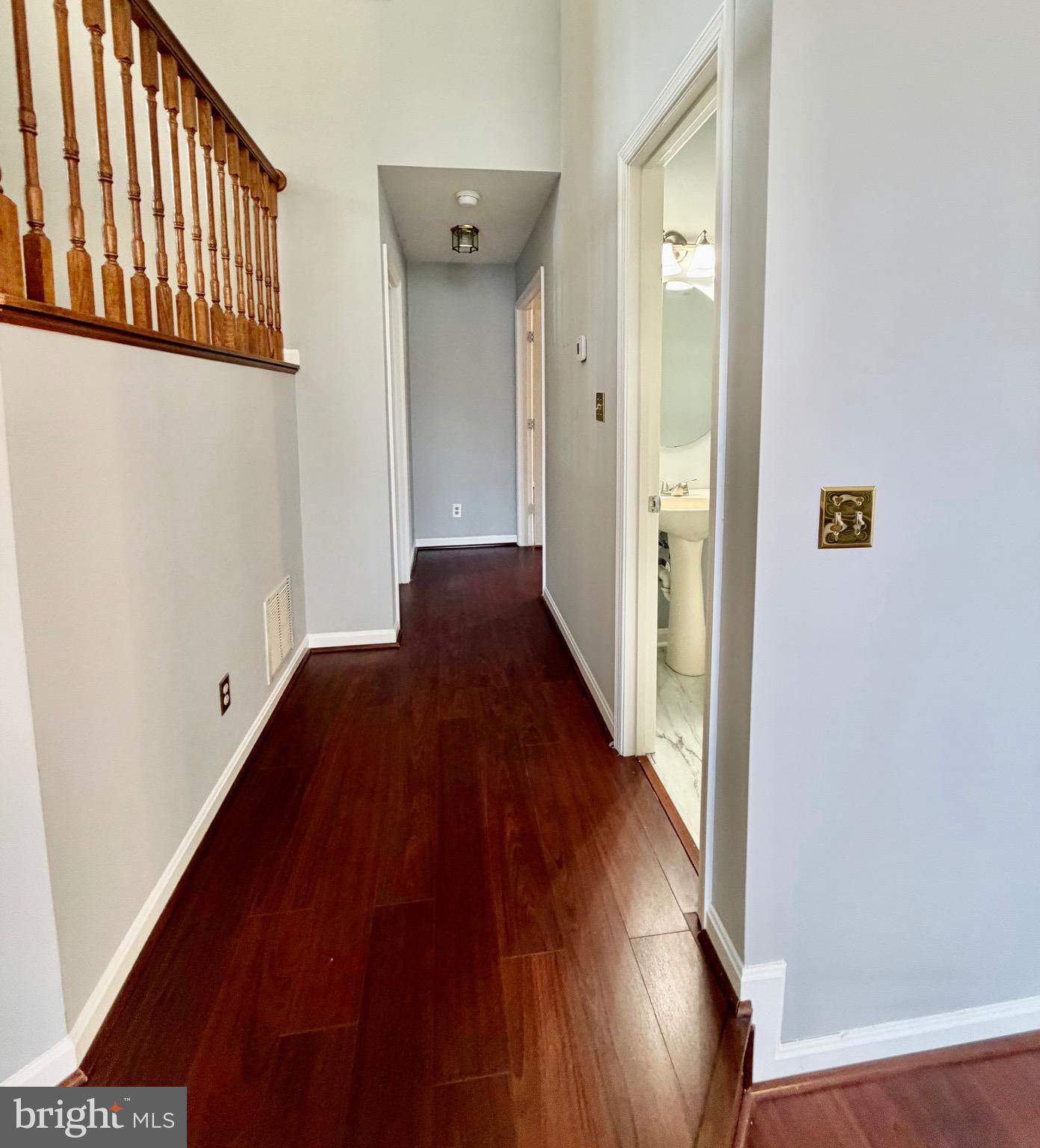 LEE'S HILL - Residential Lease