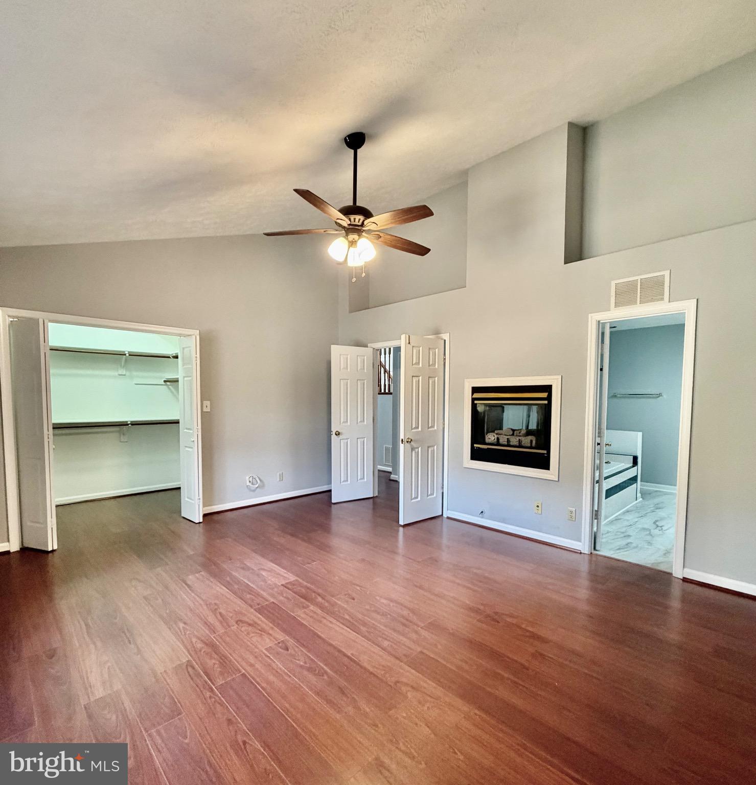 LEE'S HILL - Residential Lease