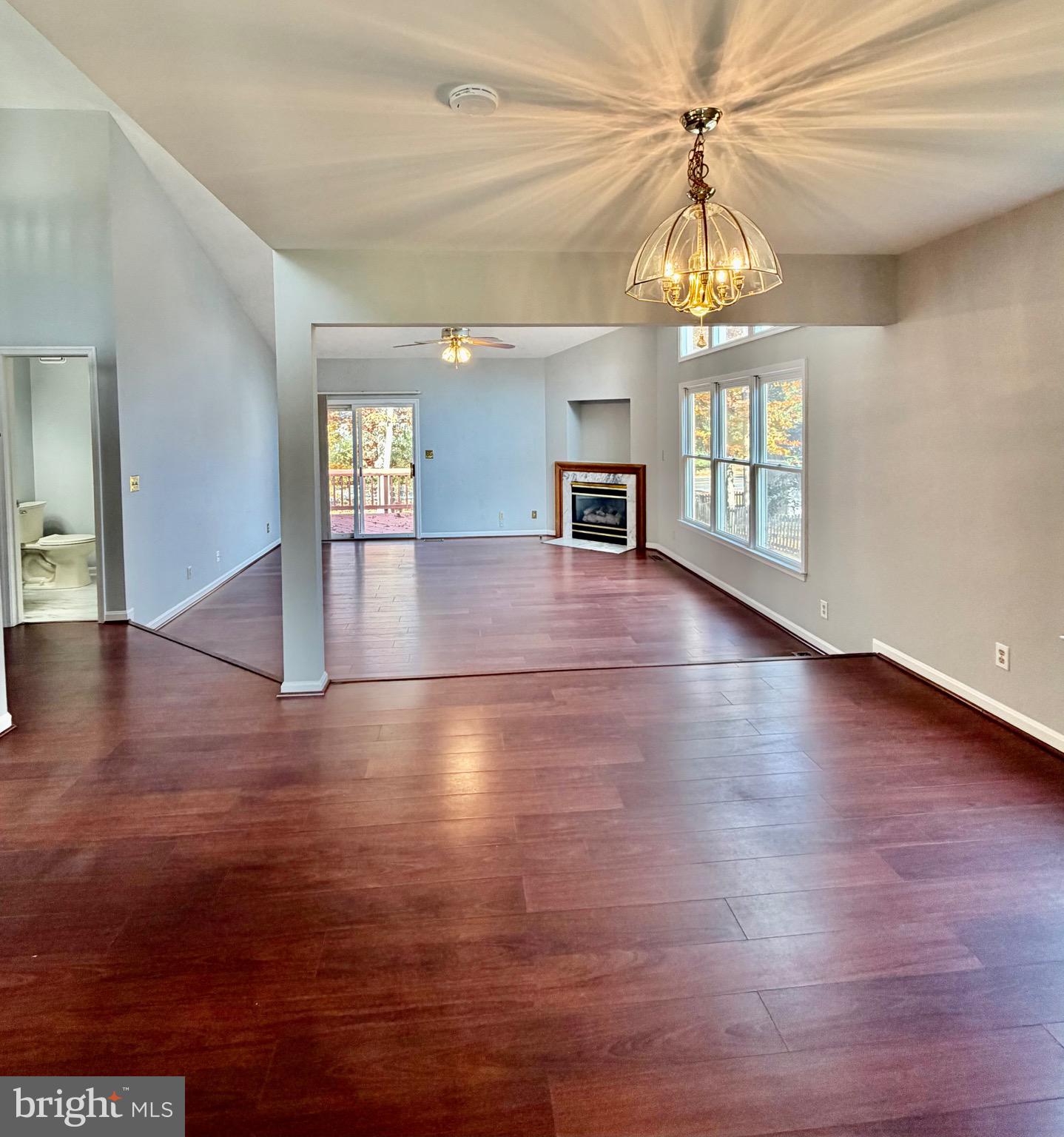 LEE'S HILL - Residential Lease