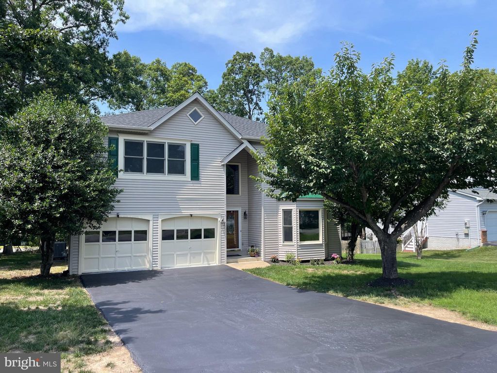 Photo of 4209 Oakhill Road, FREDERICKSBURG, VA 22408 (MLS # VASP2037332)