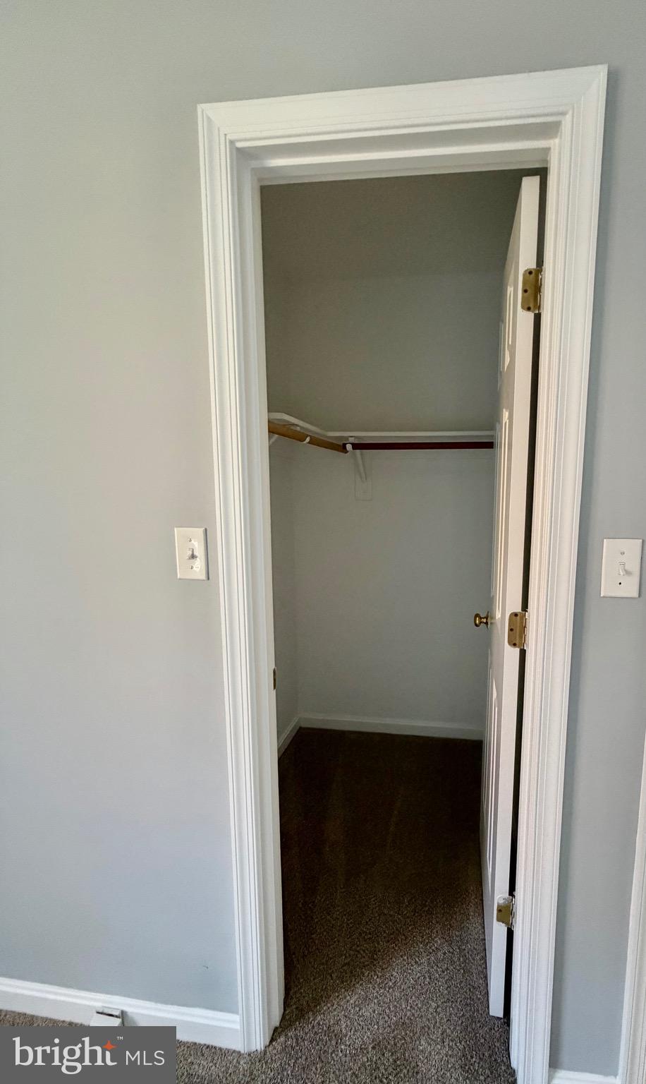 LEE'S HILL - Residential Lease