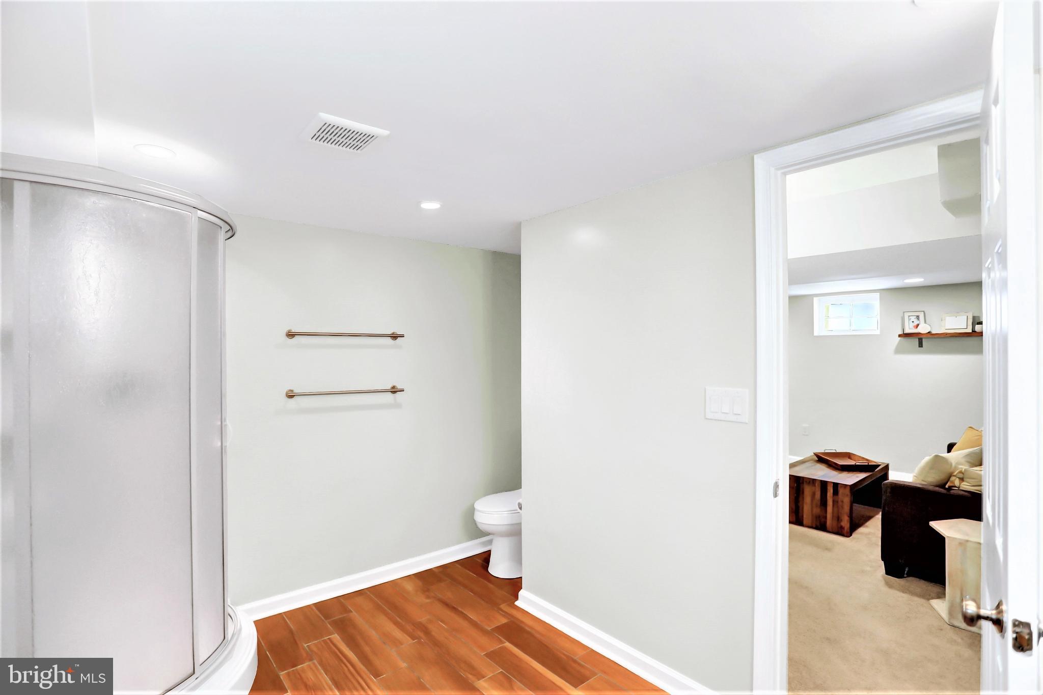 PARKVILLE SUMMIT - Residential