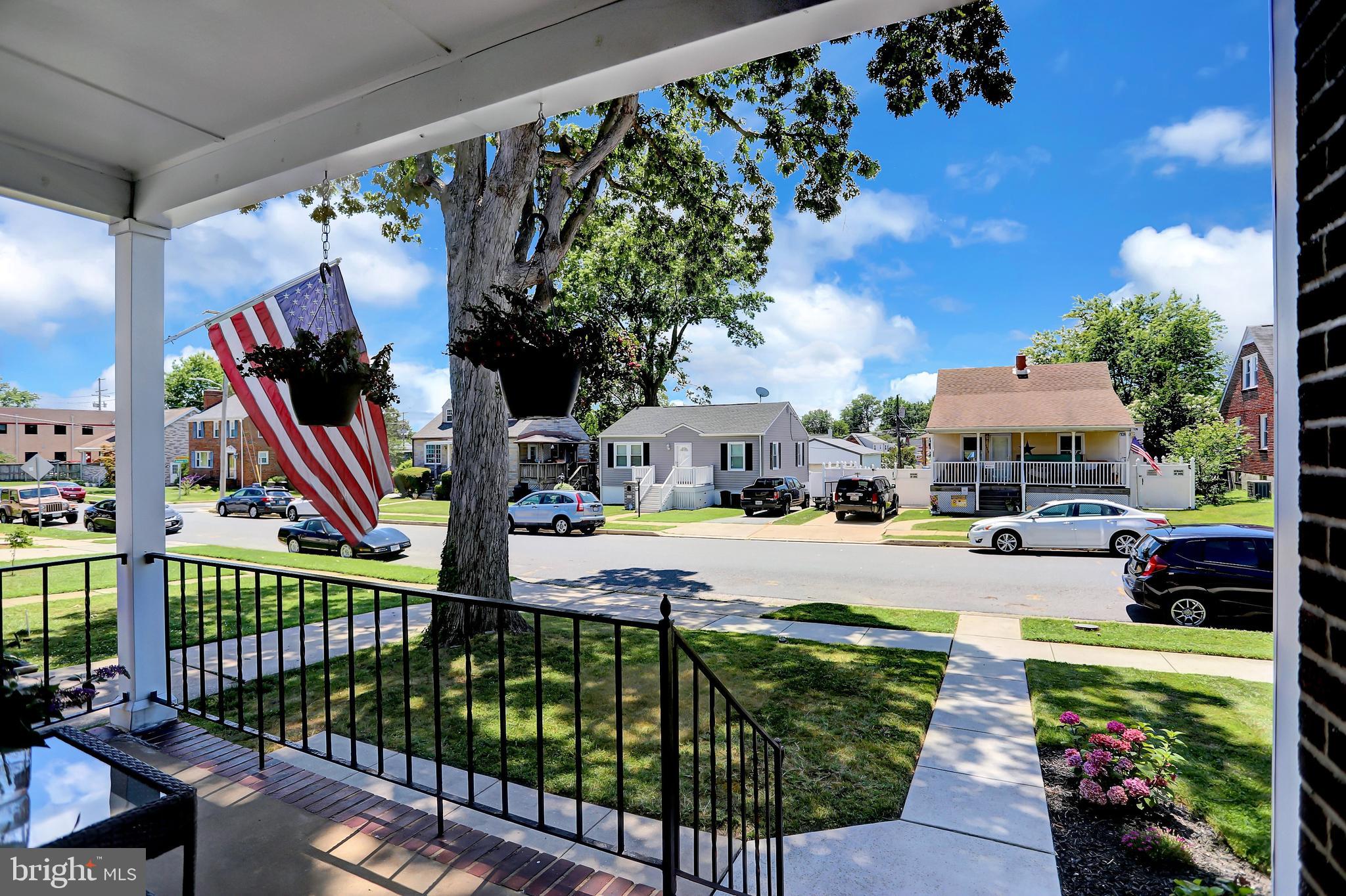 PARKVILLE SUMMIT - Residential