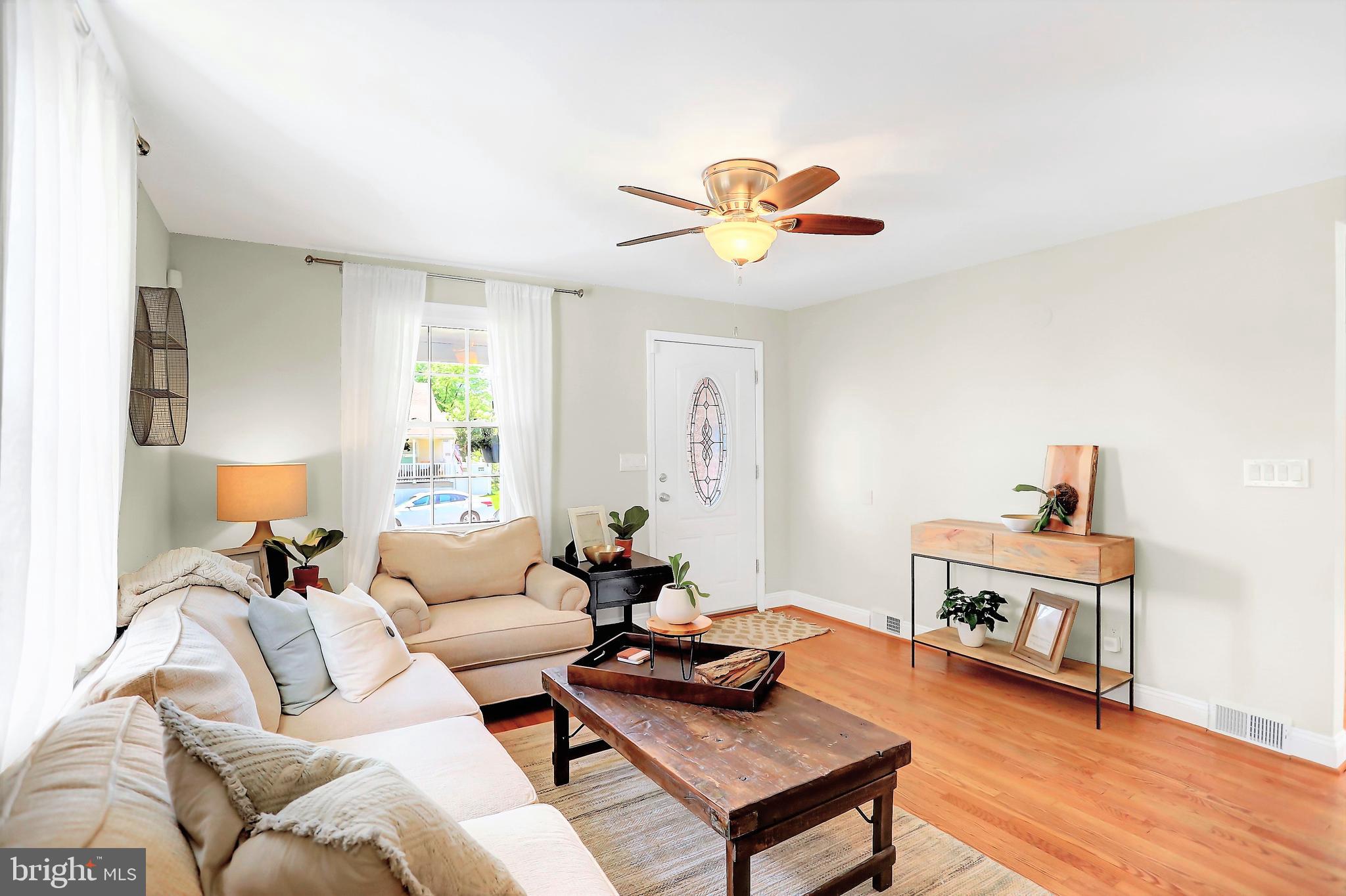 PARKVILLE SUMMIT - Residential