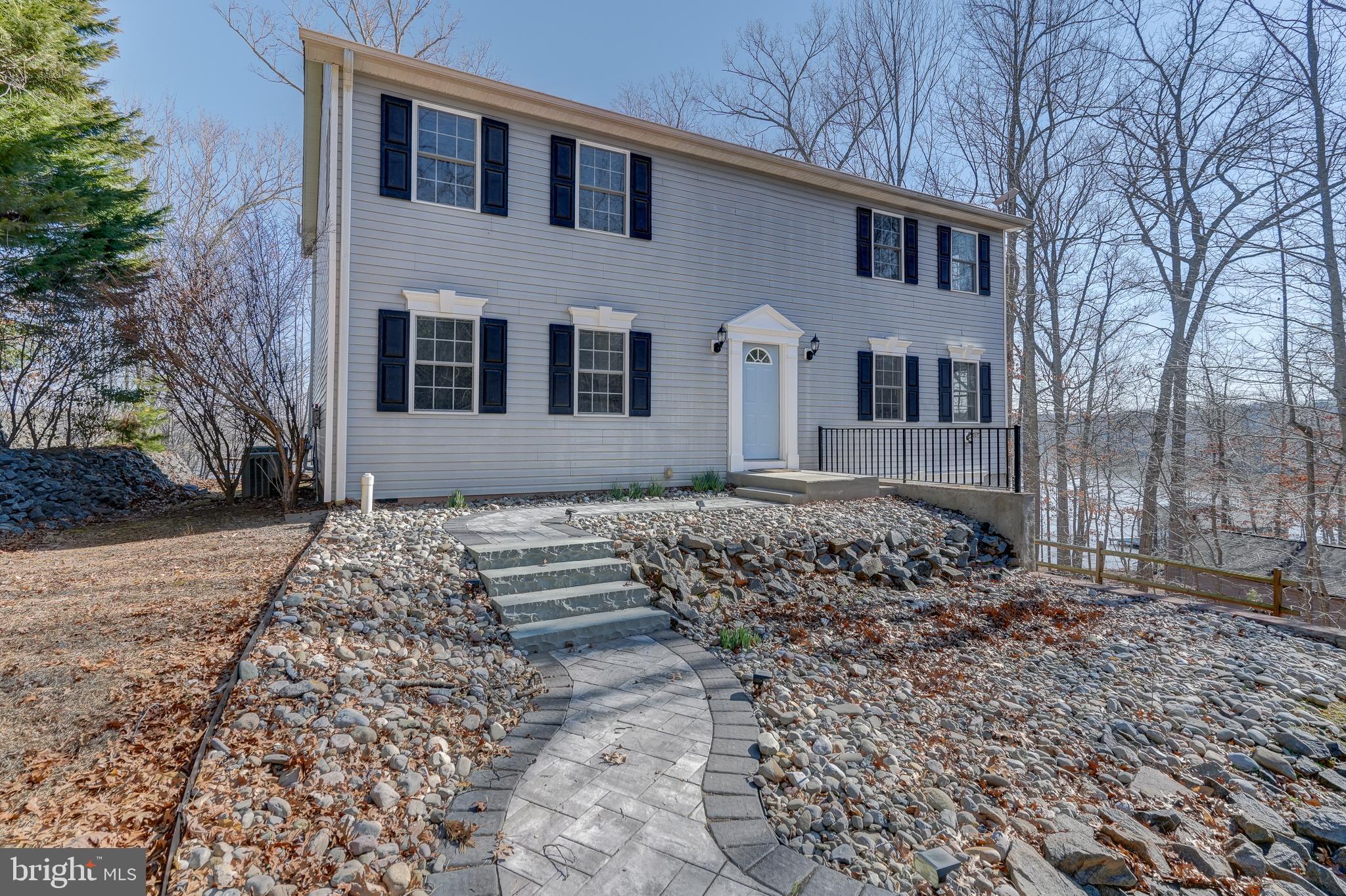 FRESHWATER ESTATES - Residential