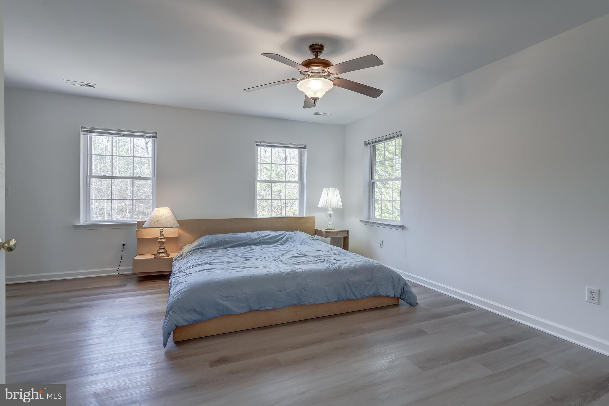 FRESHWATER ESTATES - Residential