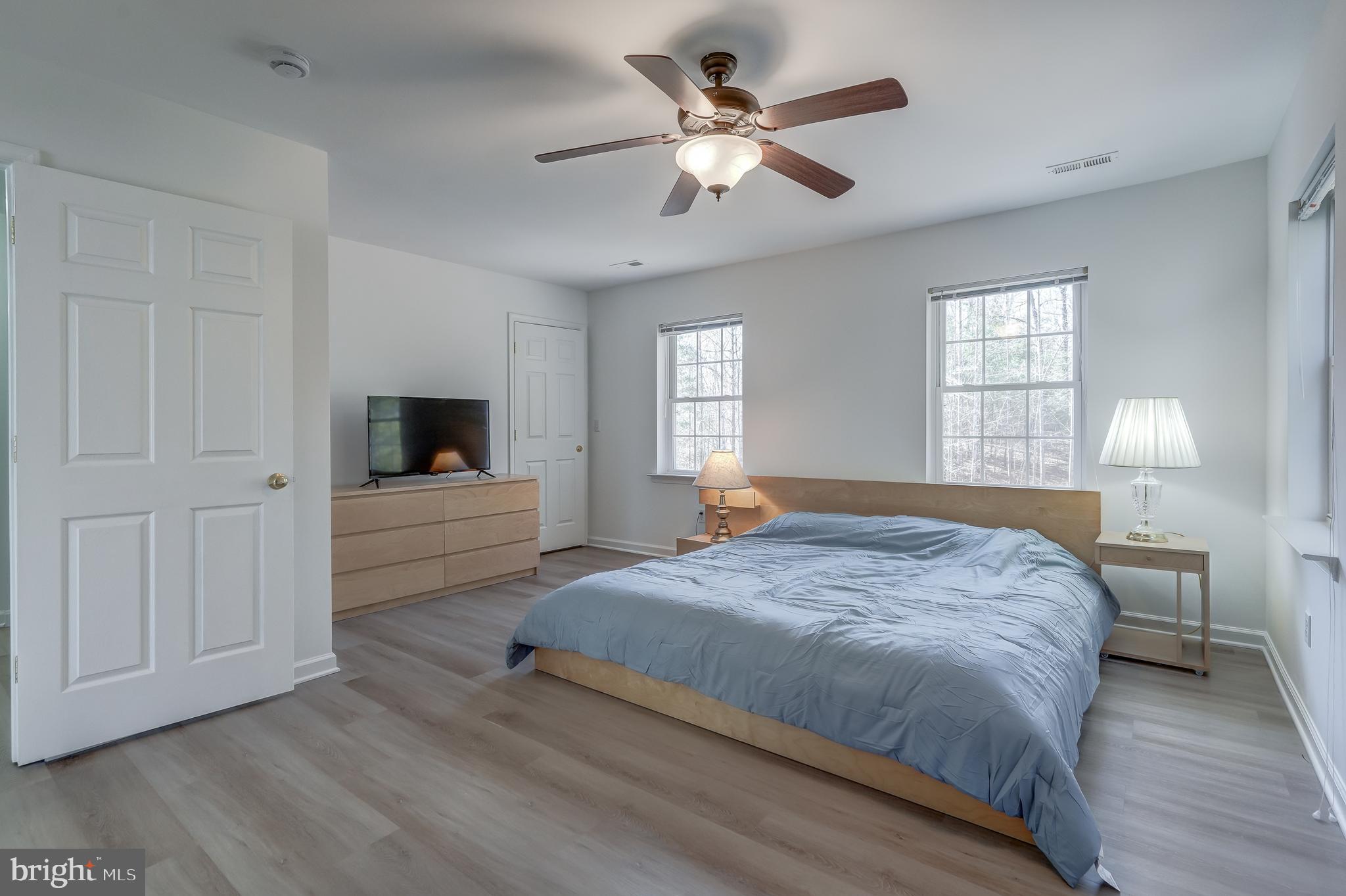 FRESHWATER ESTATES - Residential