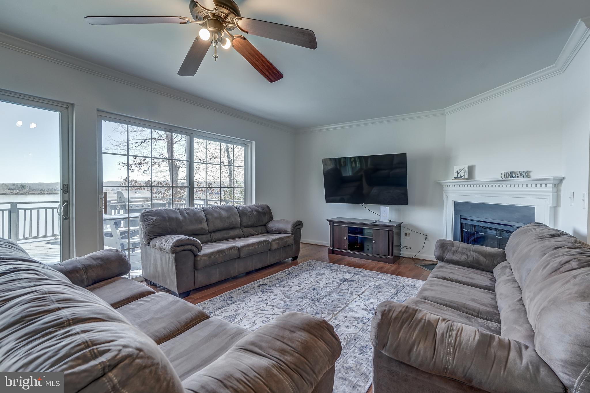 FRESHWATER ESTATES - Residential