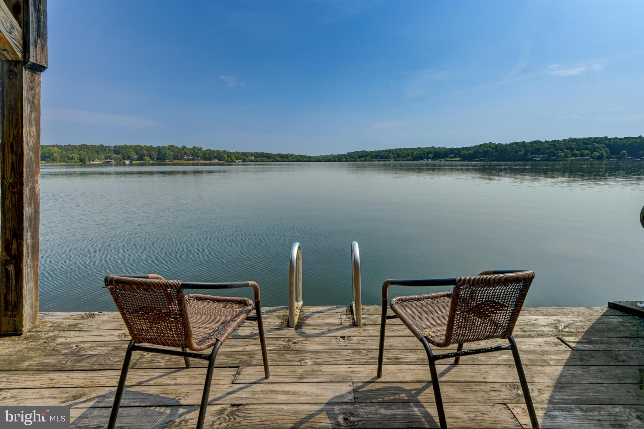 FRESHWATER ESTATES - Residential