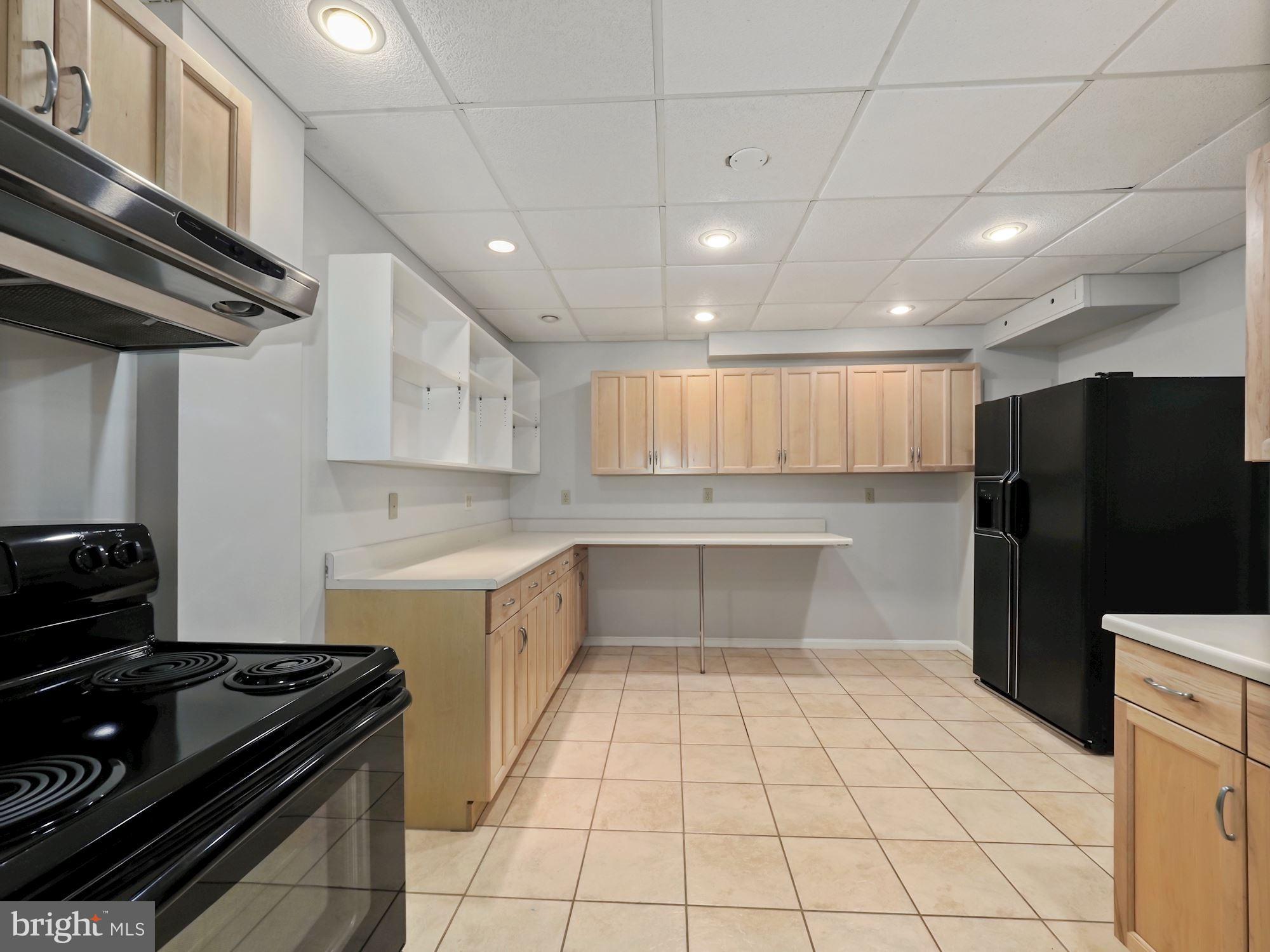 MACARTHUR PARK CONDOMINIUMS - Residential