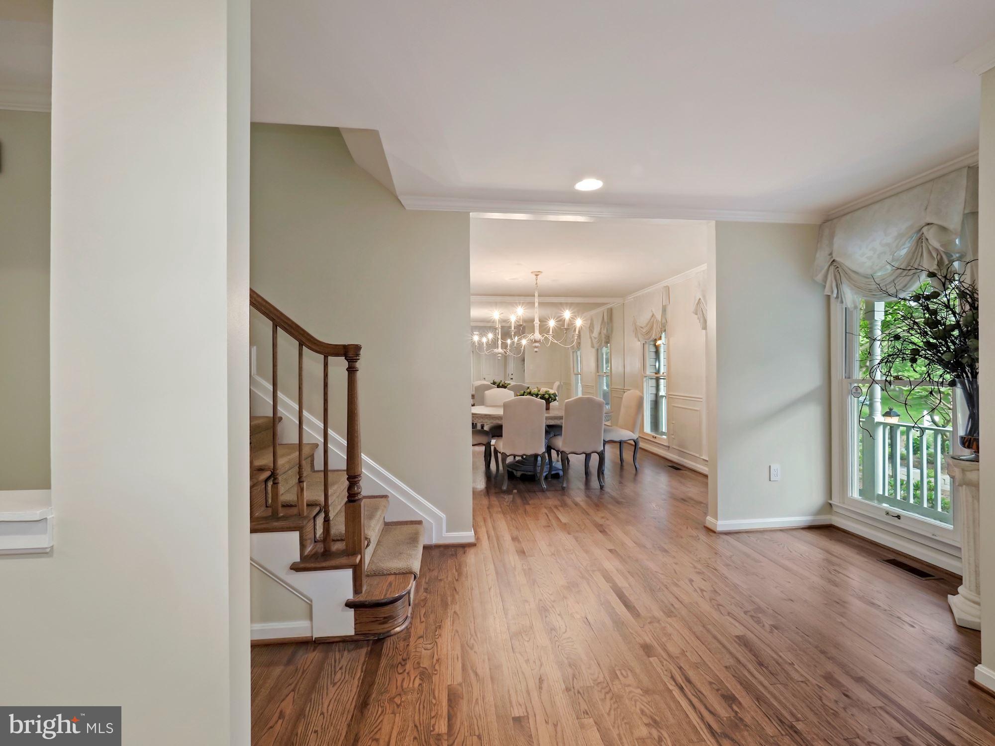 MACARTHUR PARK CONDOMINIUMS - Residential