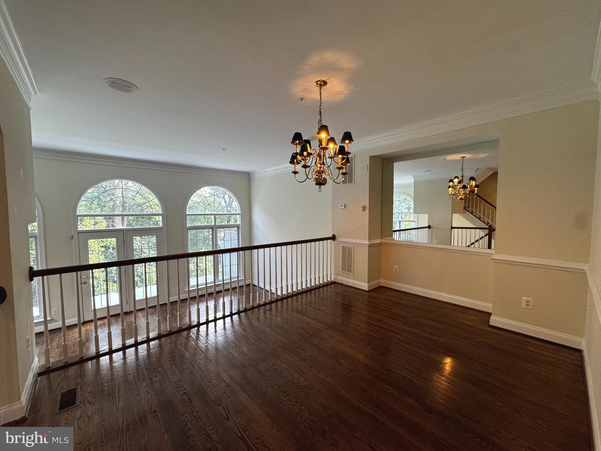 PALISADES PARK - Residential Lease