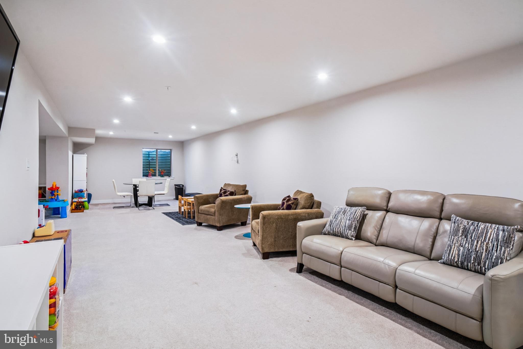 HARRINGTON TERRACE - Residential