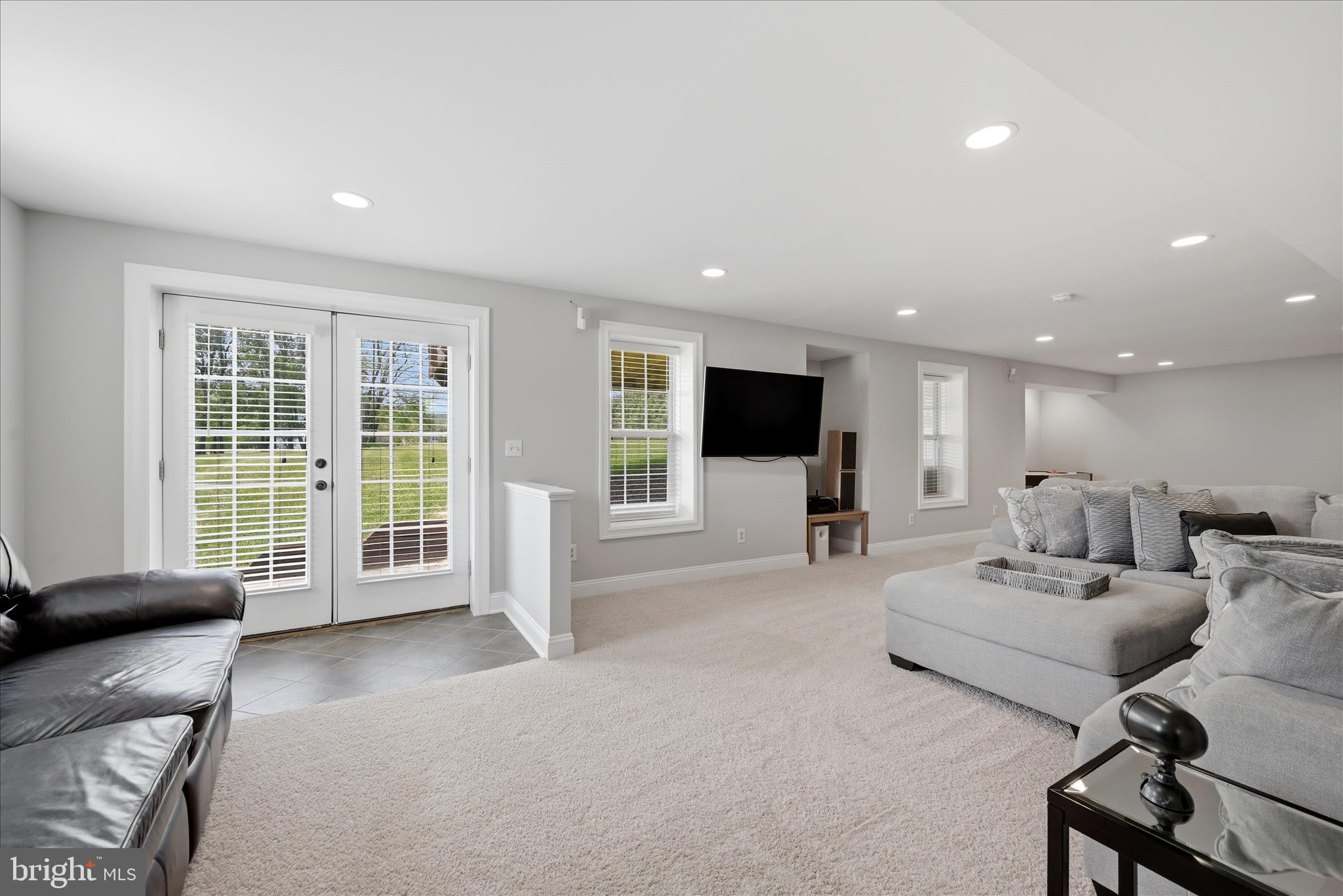 JONELLA FARM - Residential