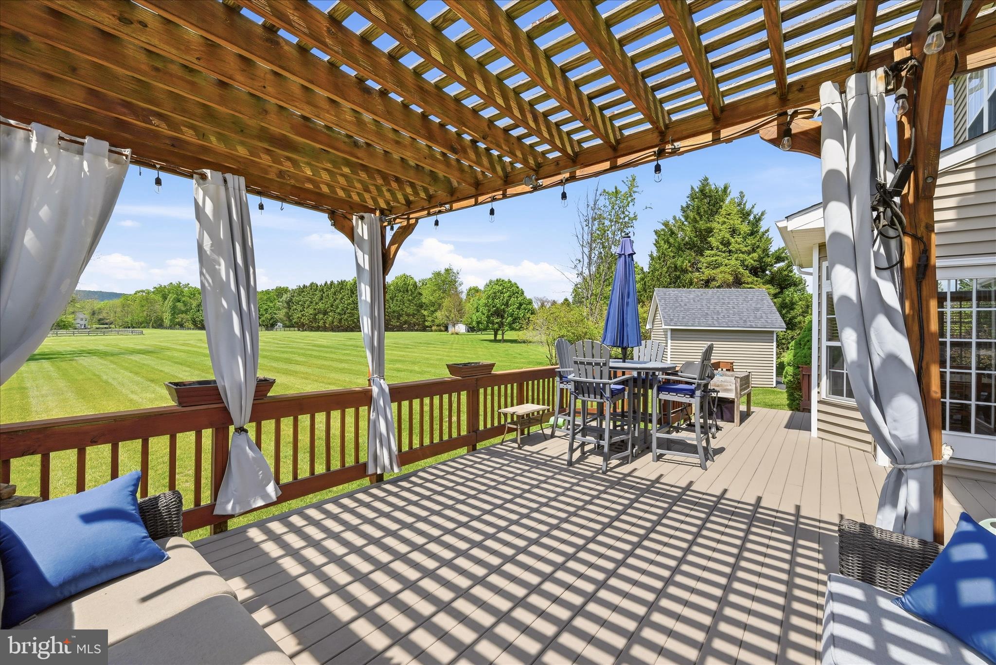 JONELLA FARM - Residential