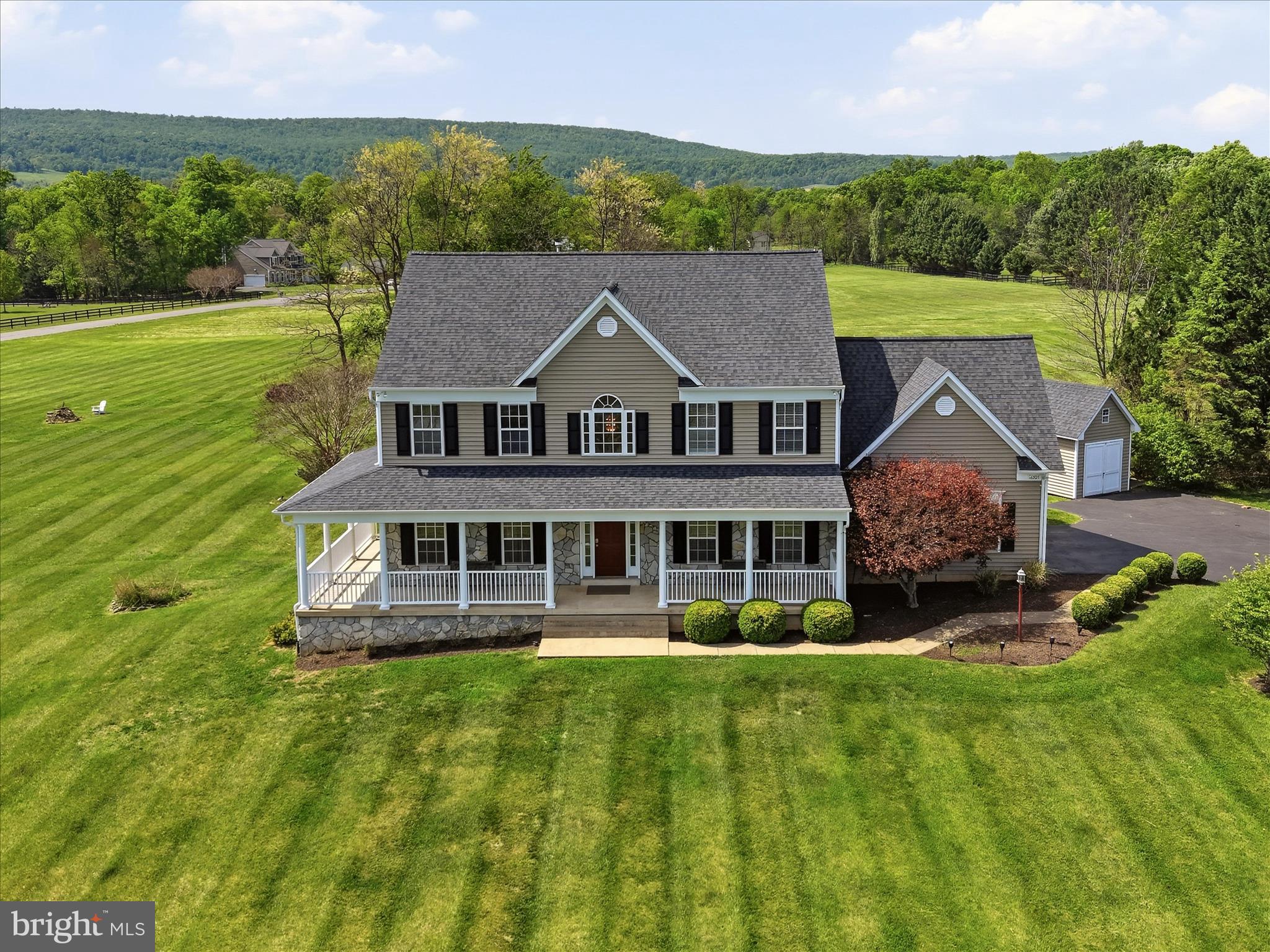 JONELLA FARM - Residential