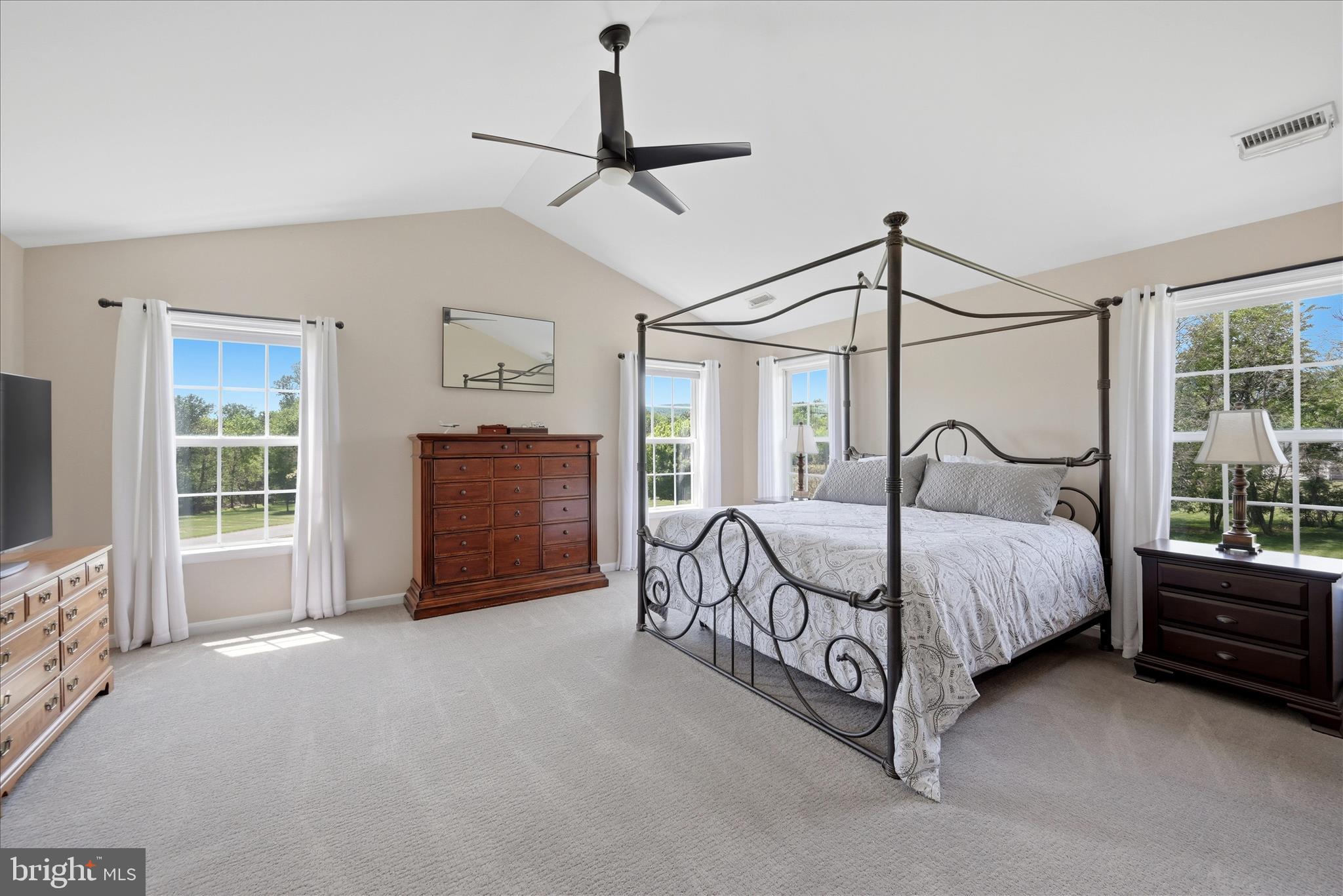 JONELLA FARM - Residential