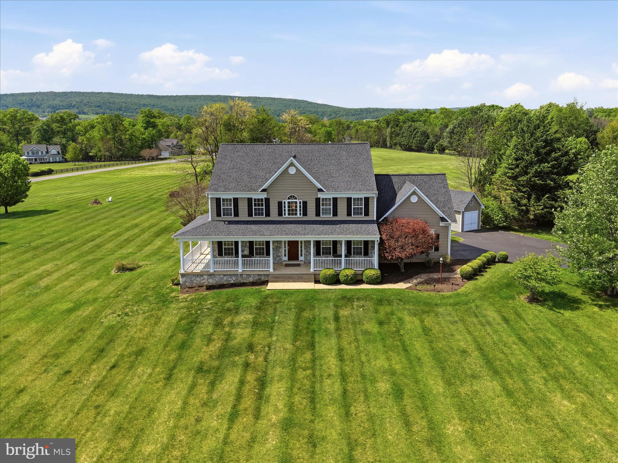 JONELLA FARM - Residential