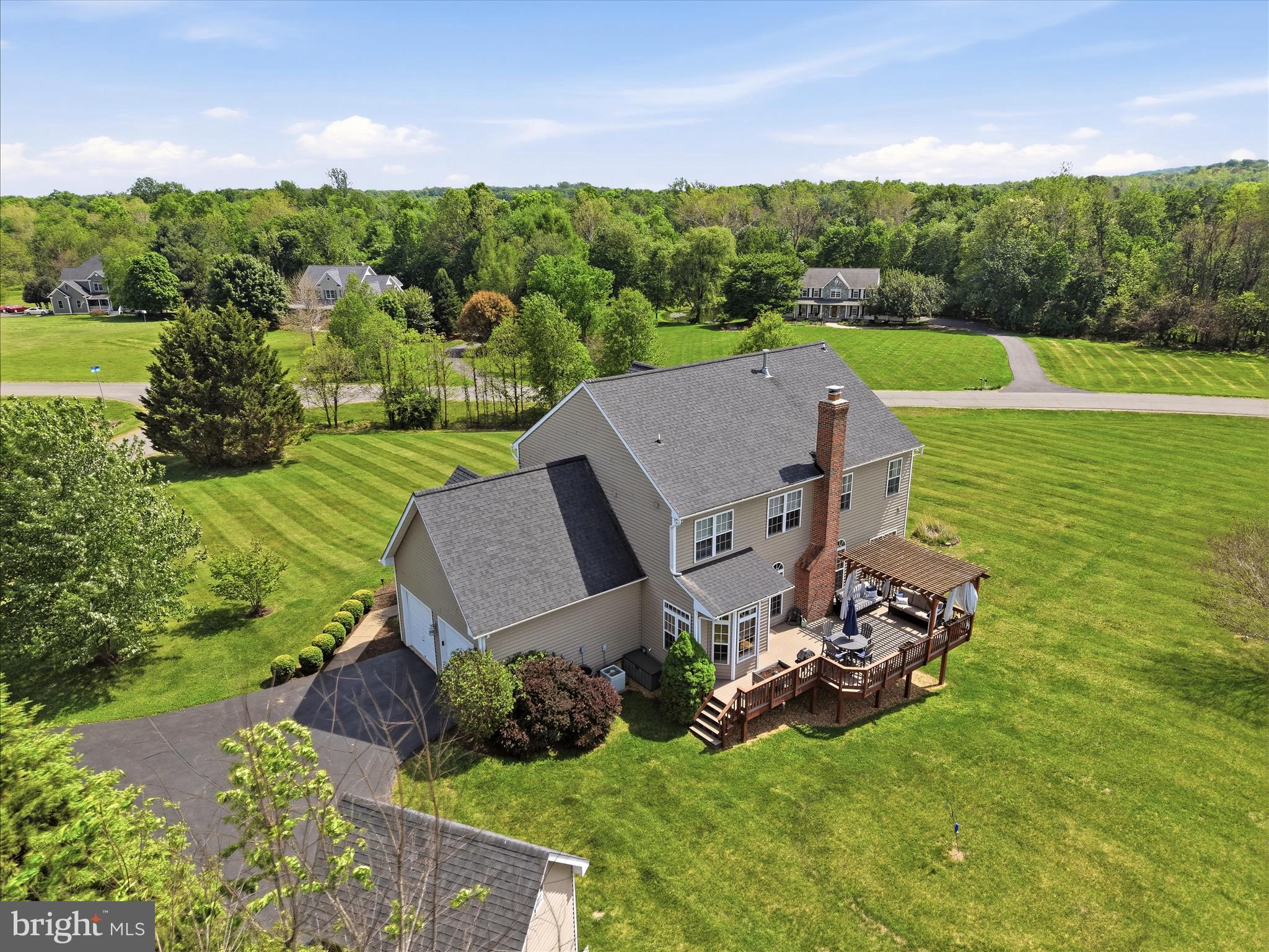 JONELLA FARM - Residential