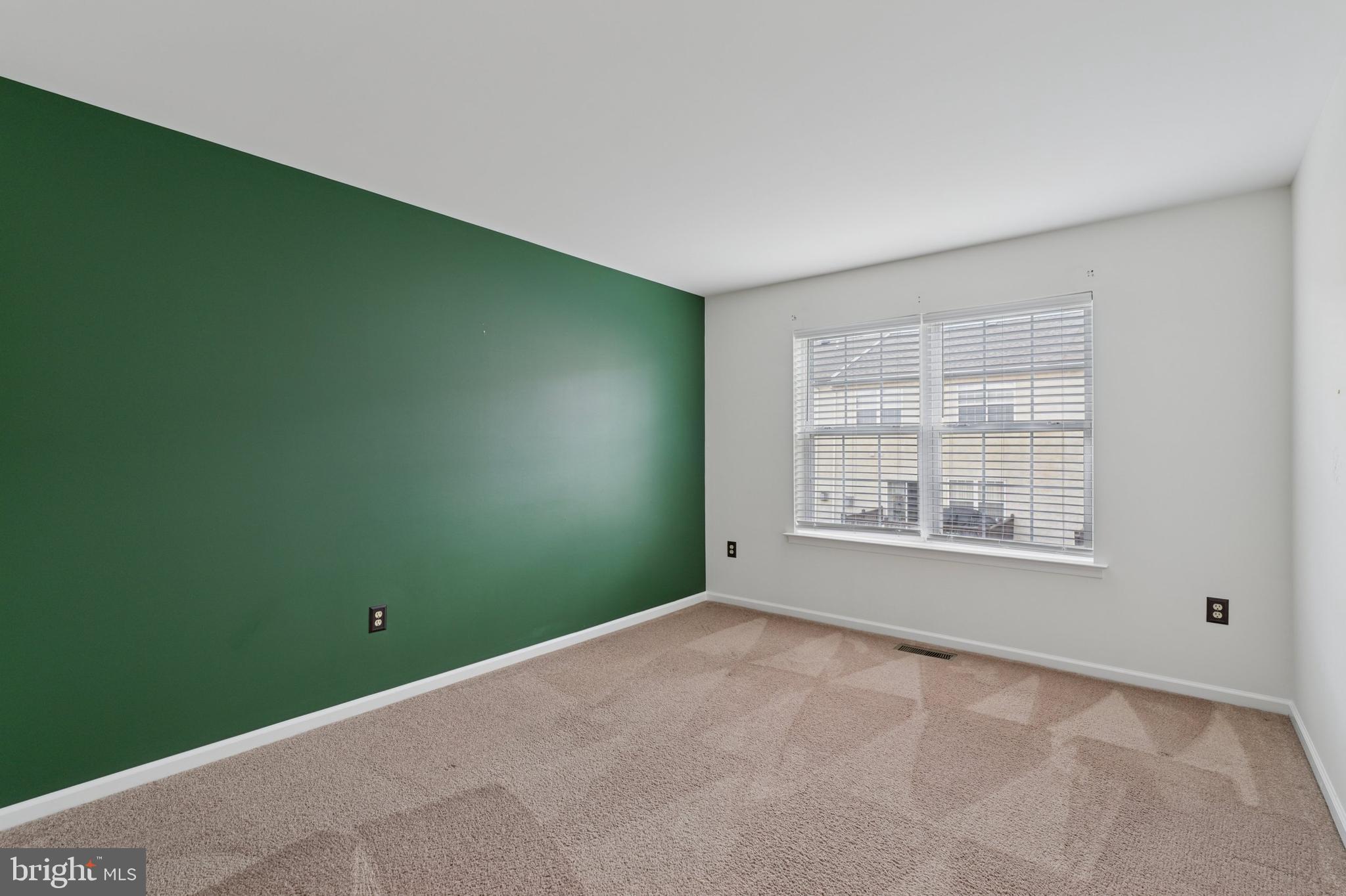 MONROE COURT - Residential