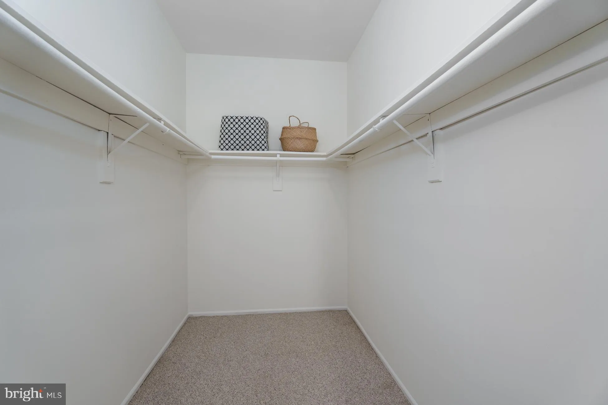 Monmouth Junction, New Jersey 08852, United States, 2 Bedrooms Bedrooms, ,2 BathroomsBathrooms,Residential,Active,222038