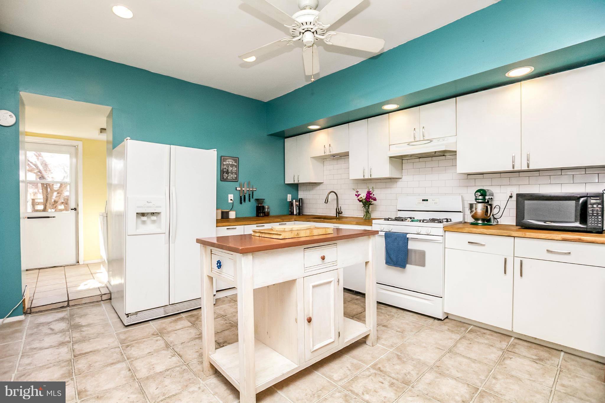 HIGHLANDTOWN - Residential