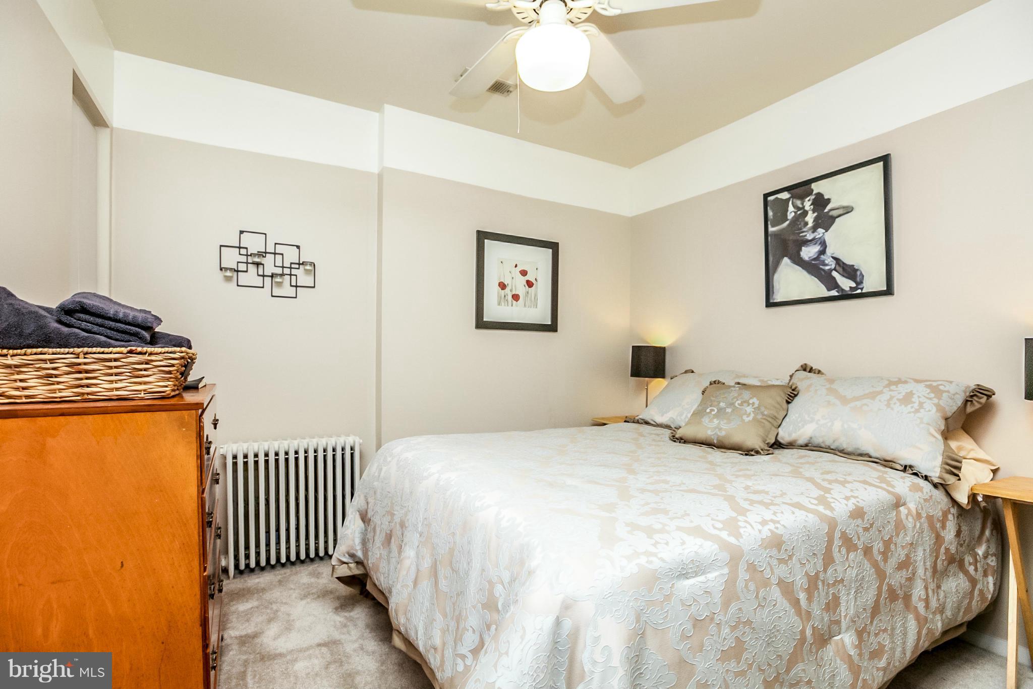 HIGHLANDTOWN - Residential