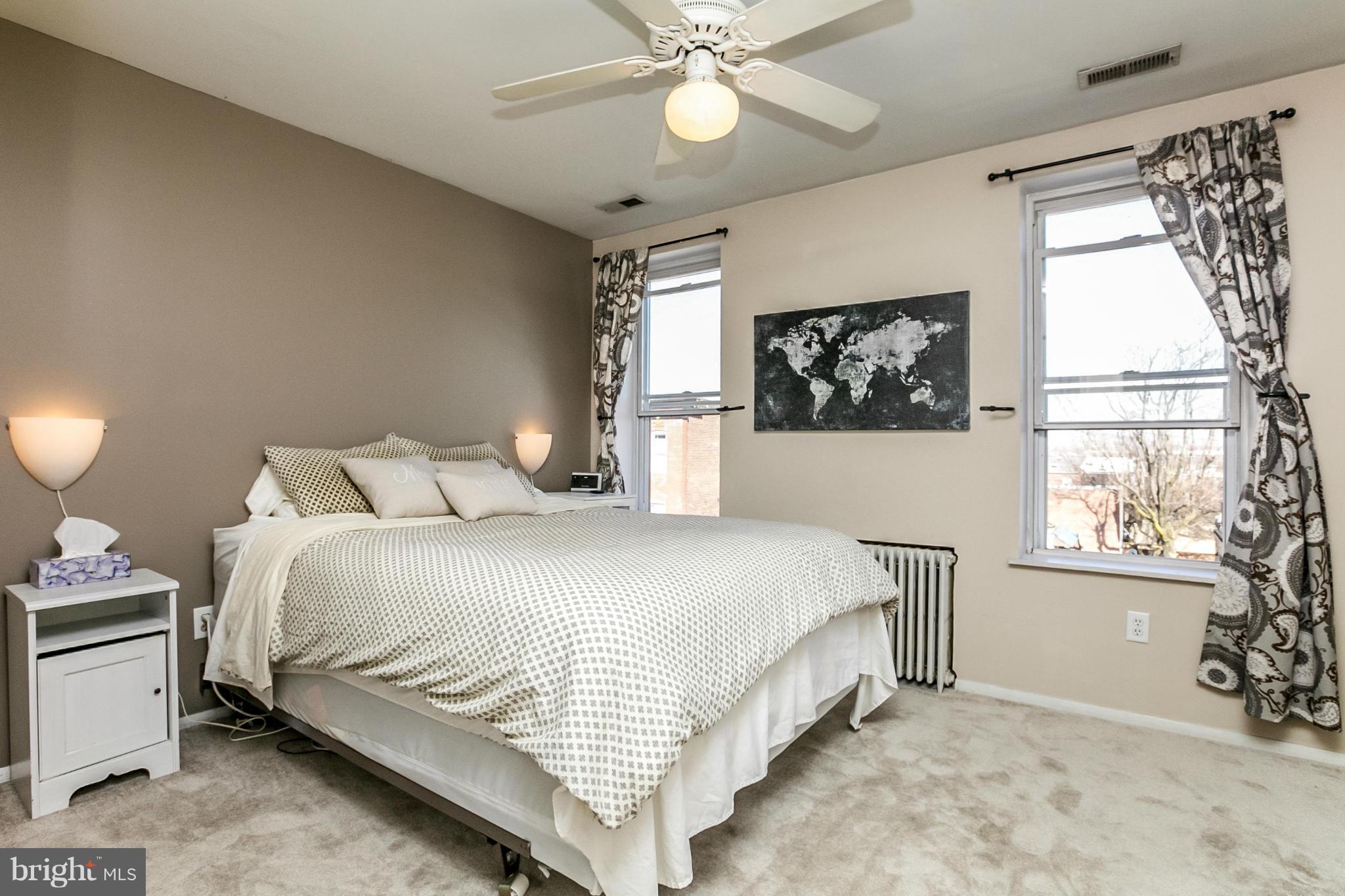 HIGHLANDTOWN - Residential