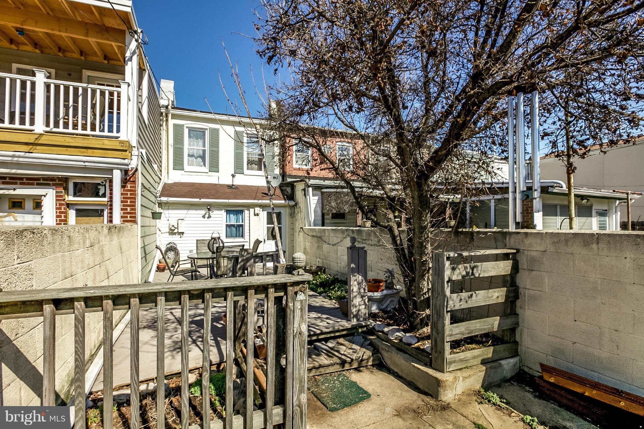 HIGHLANDTOWN - Residential