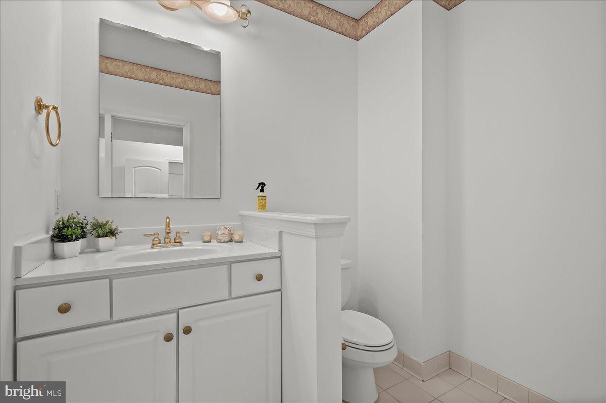 MERRYWOOD MANOR - Residential