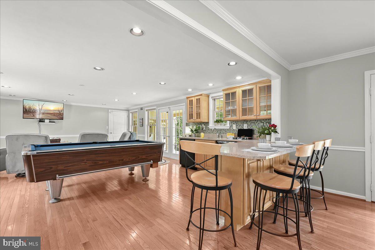 MERRYWOOD MANOR - Residential