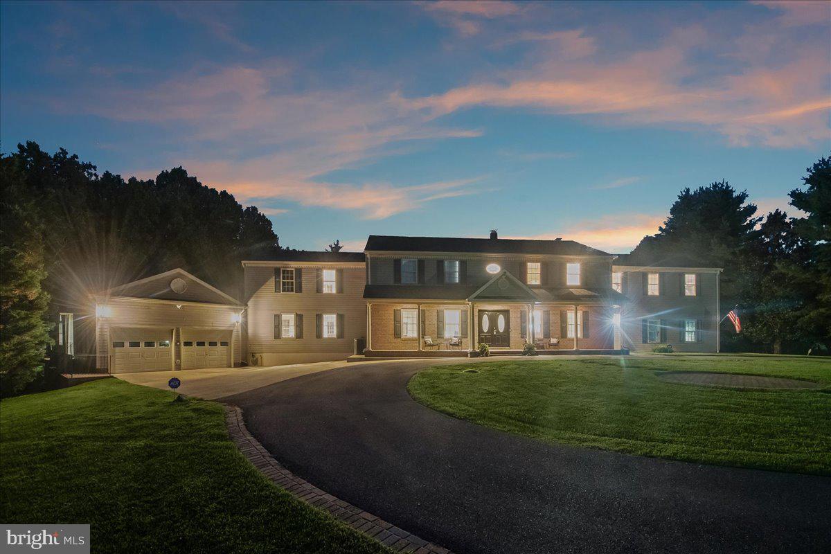 MERRYWOOD MANOR - Residential